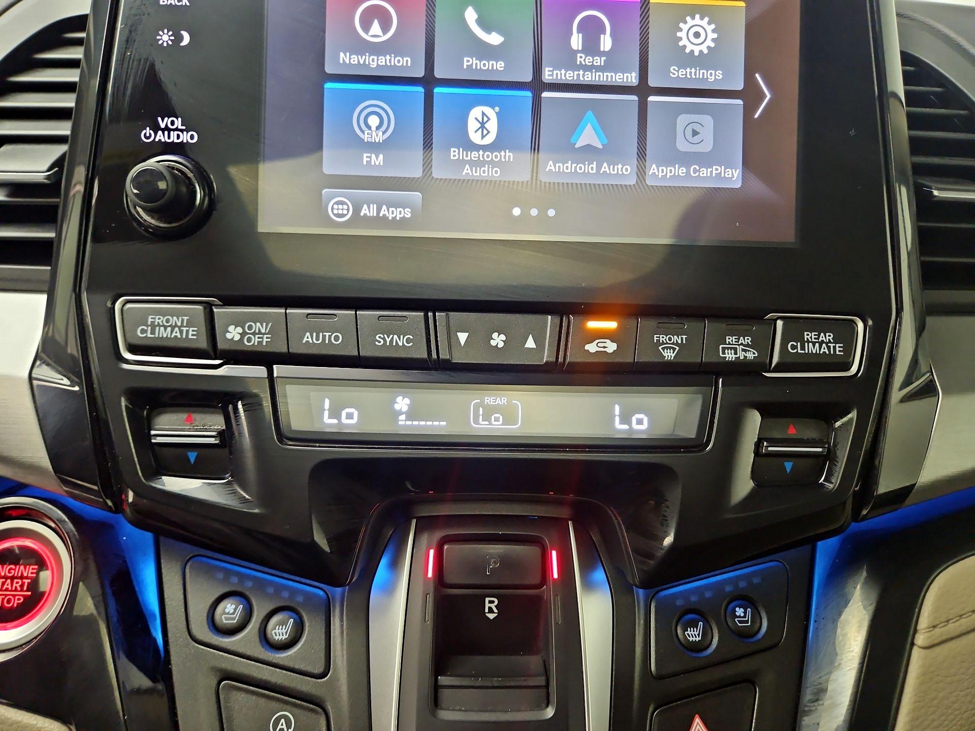 Thumbnail: 2019 Honda Odyssey - 17