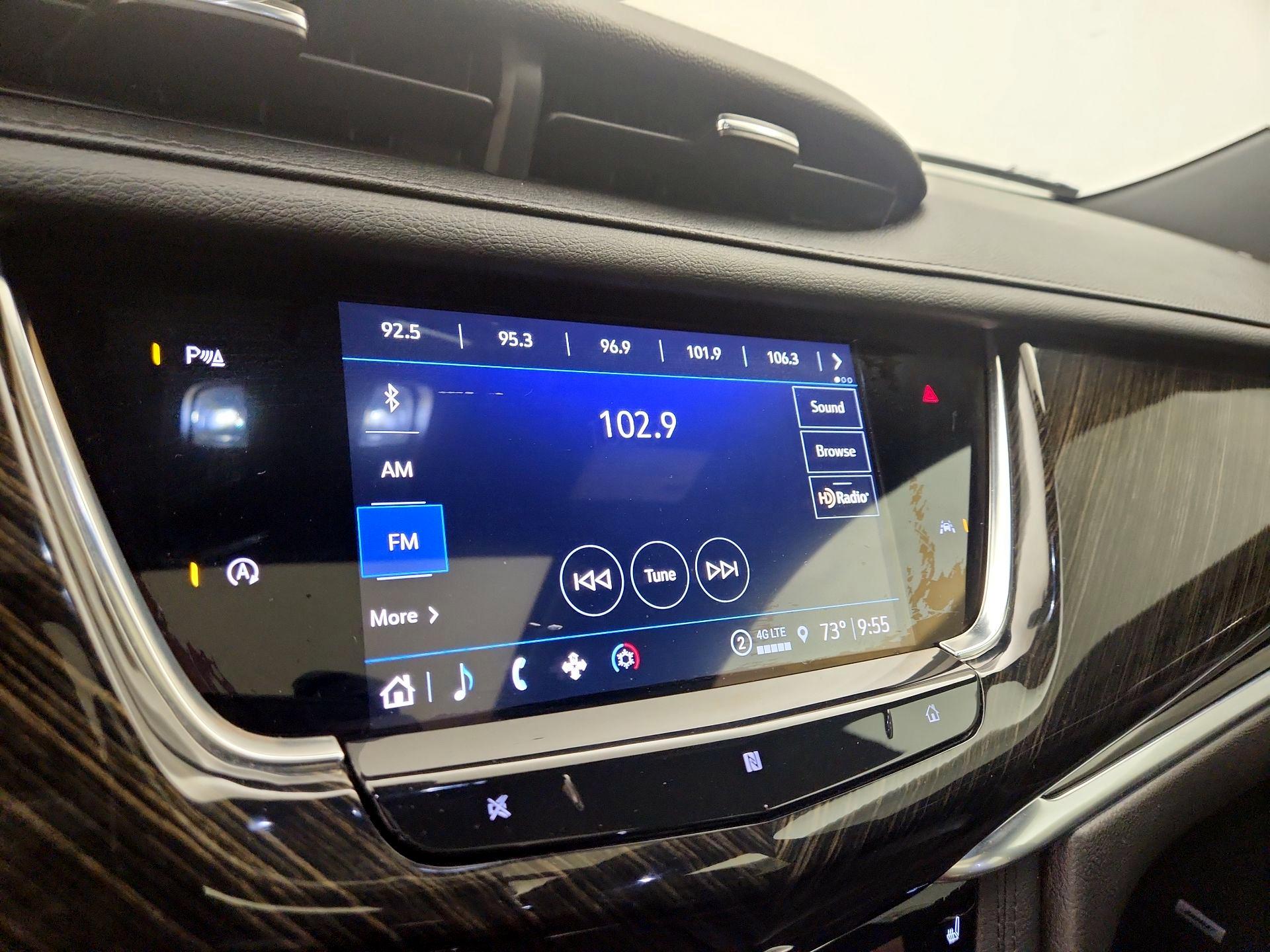 Thumbnail: 2021 Cadillac XT6 - 16