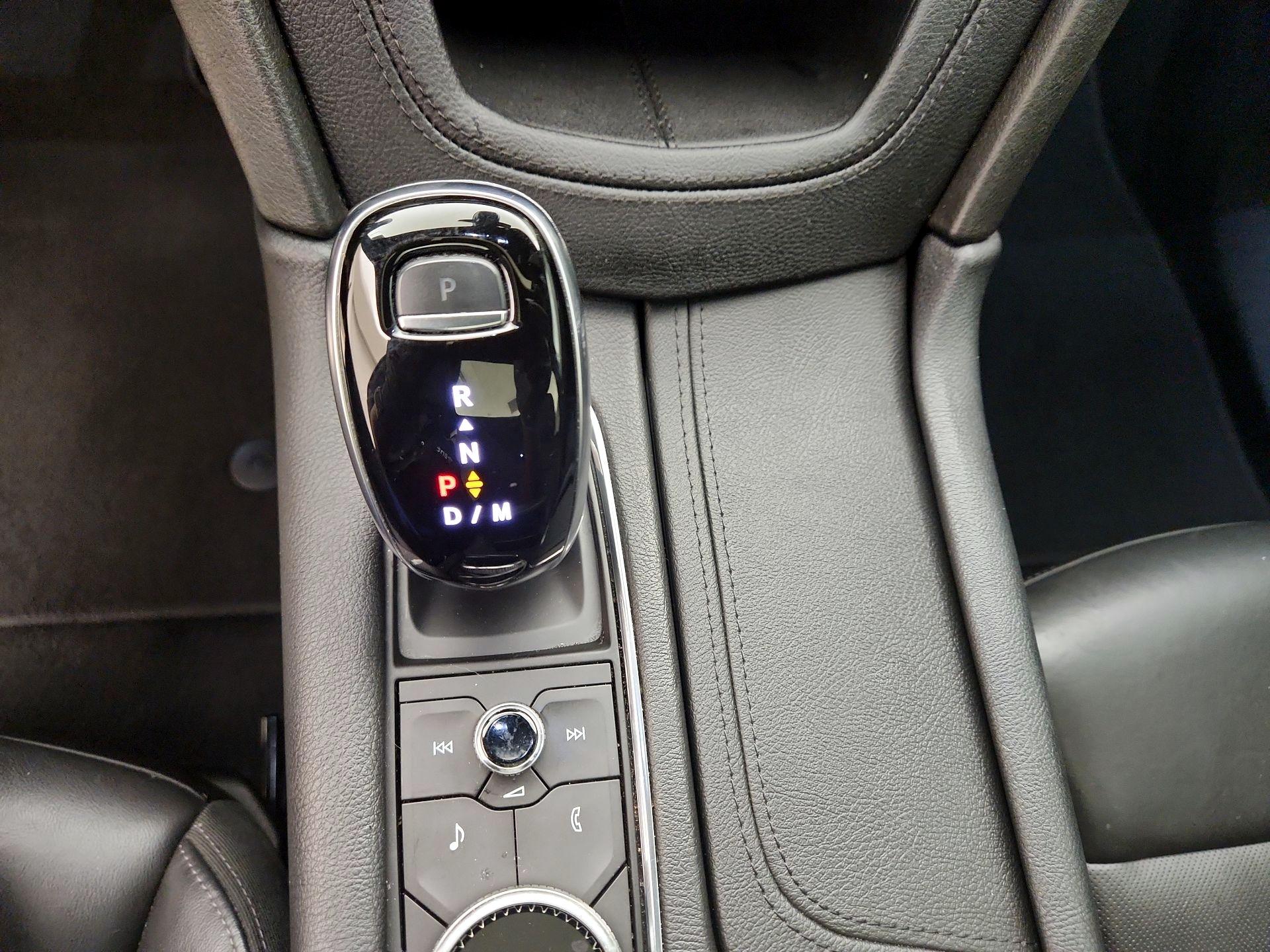 Thumbnail: 2021 Cadillac XT6 - 18