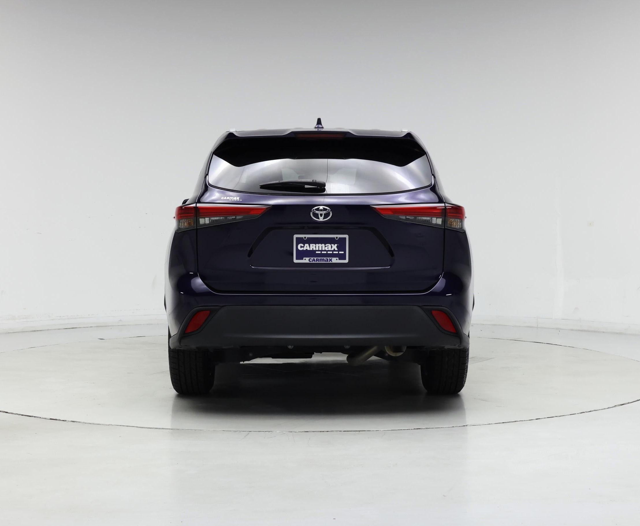 Thumbnail: 2022 Toyota Highlander - 6