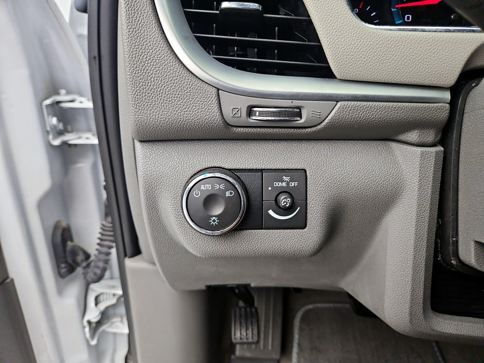 Thumbnail: 2017 Chevrolet Traverse - 13