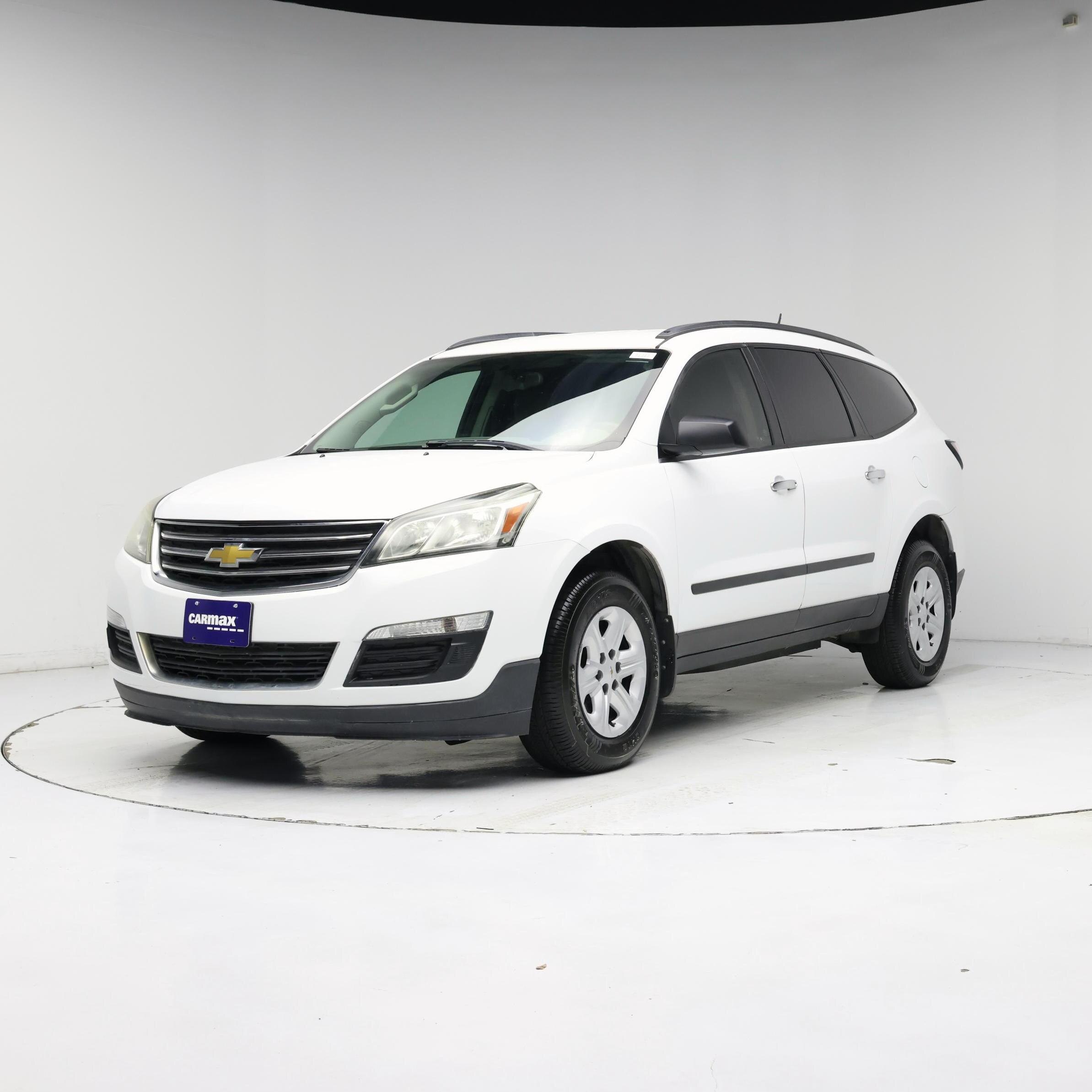 Thumbnail: 2017 Chevrolet Traverse - 4