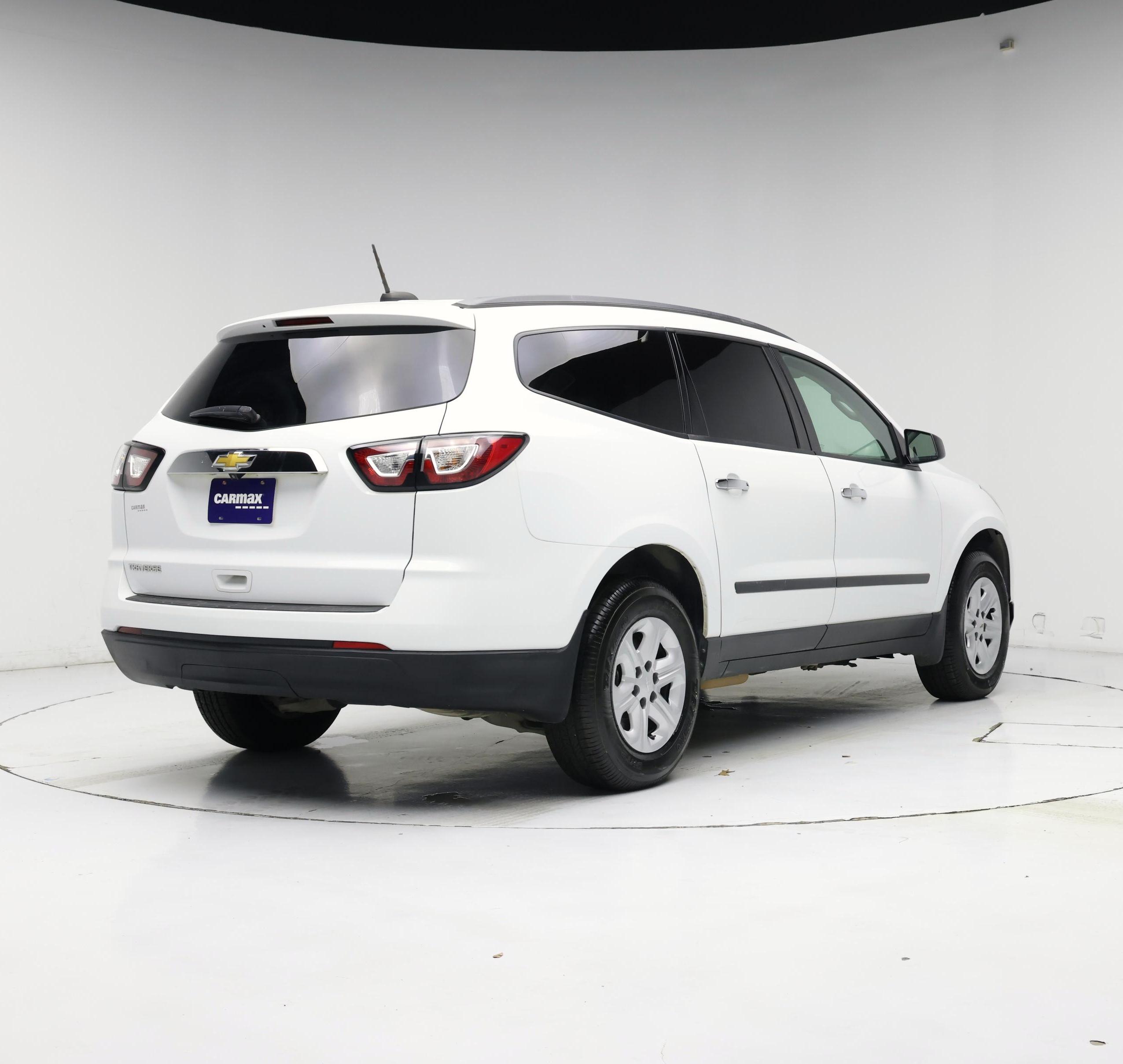 Thumbnail: 2017 Chevrolet Traverse - 8