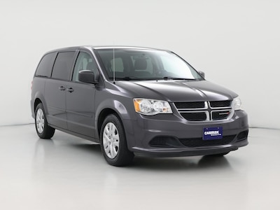 Gray 2017 Dodge Grand Caravan SE