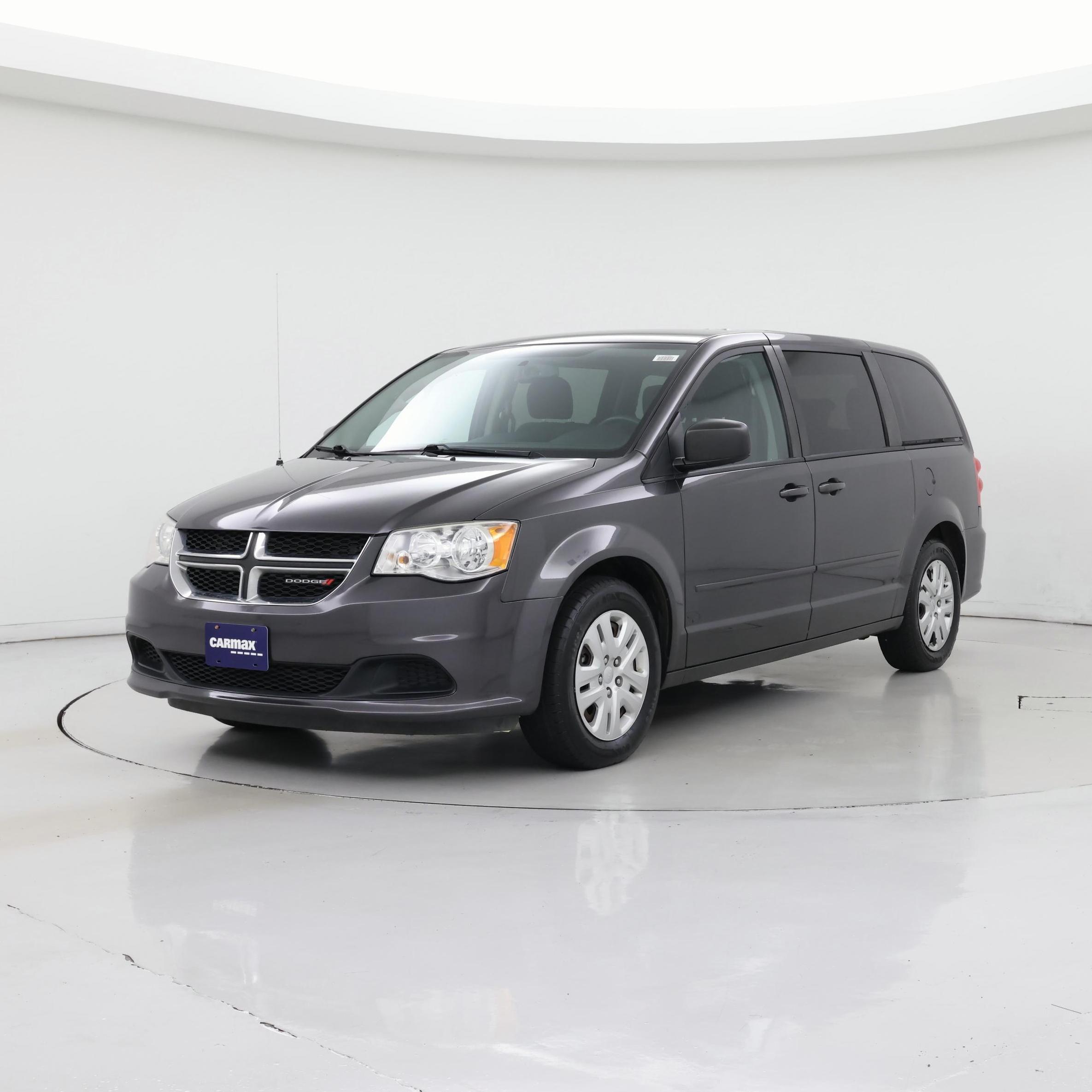 Thumbnail: 2017 Dodge Grand Caravan - 4