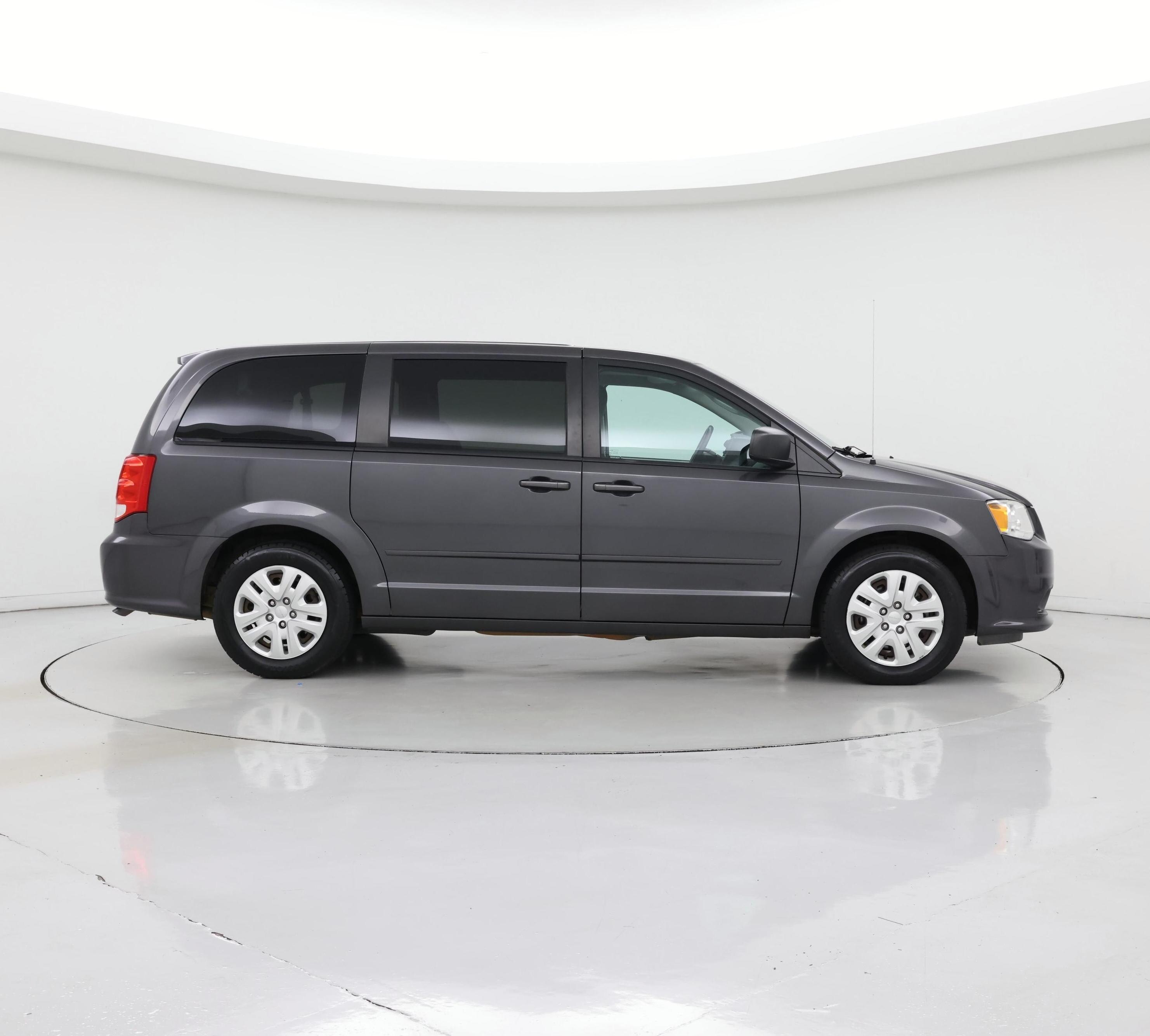 Thumbnail: 2017 Dodge Grand Caravan - 7