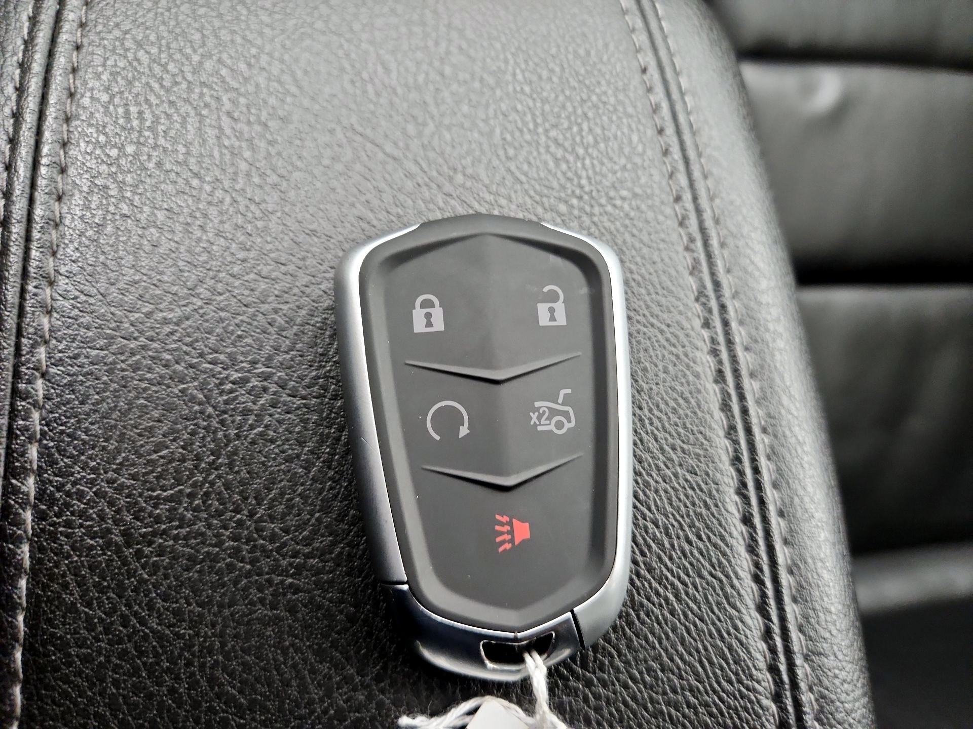 Thumbnail: 2019 Cadillac XT4 - 20