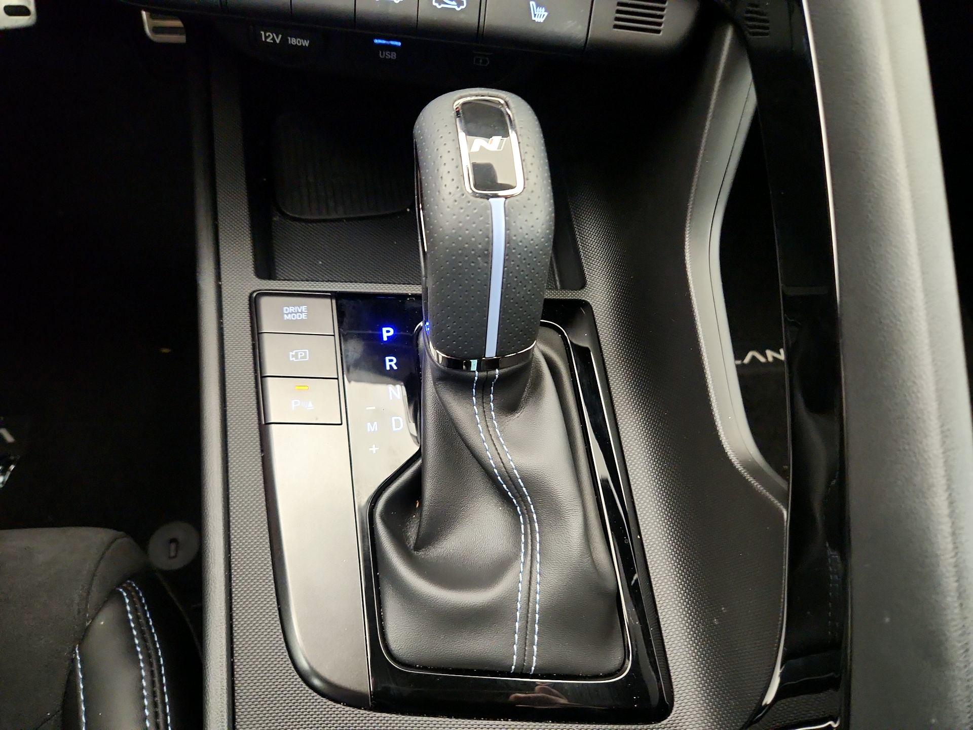 Thumbnail: 2024 Hyundai Elantra - 16