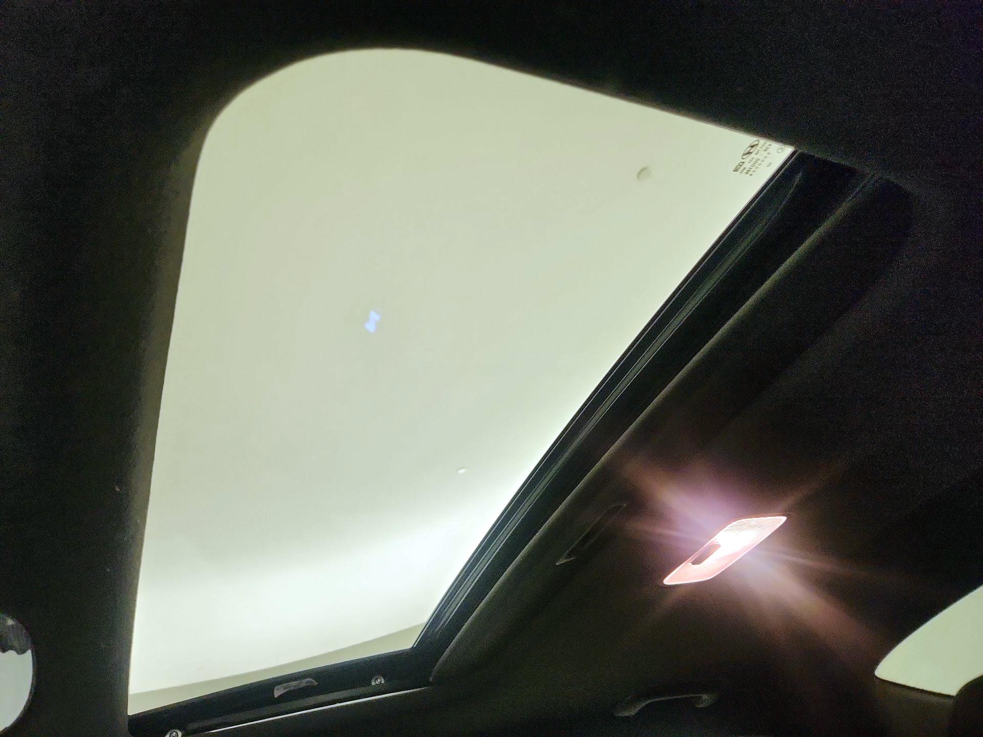 Thumbnail: 2024 Hyundai Elantra - 18