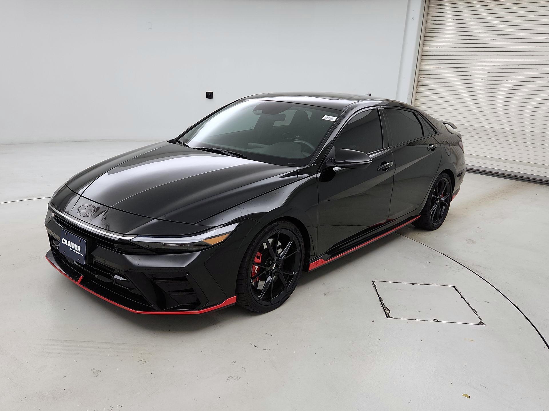 Thumbnail: 2024 Hyundai Elantra - 3