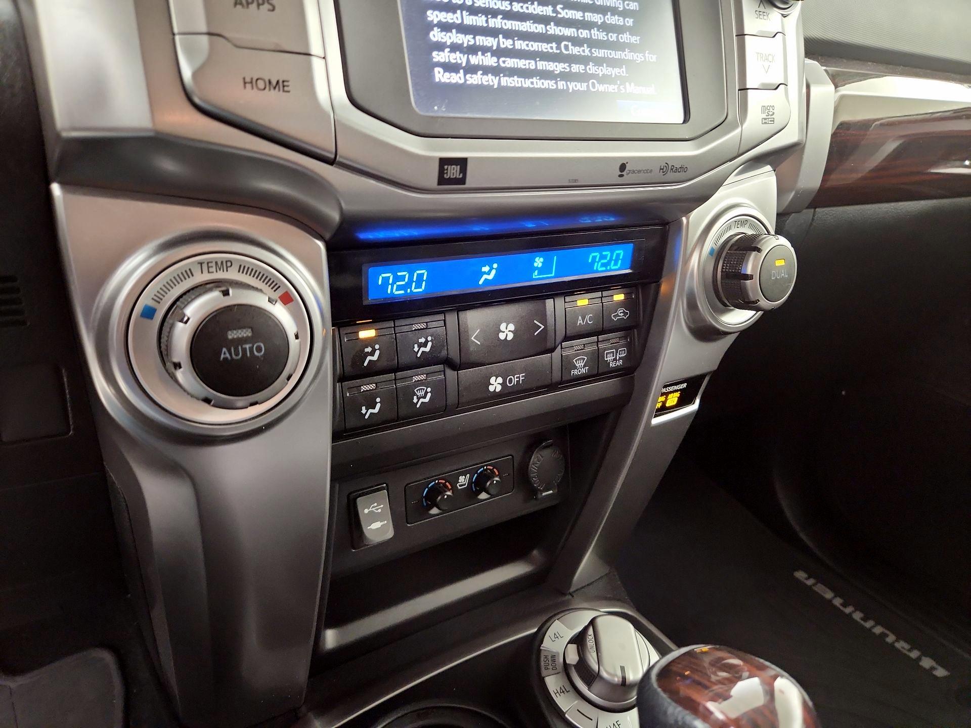 Thumbnail: 2015 Toyota 4Runner - 14