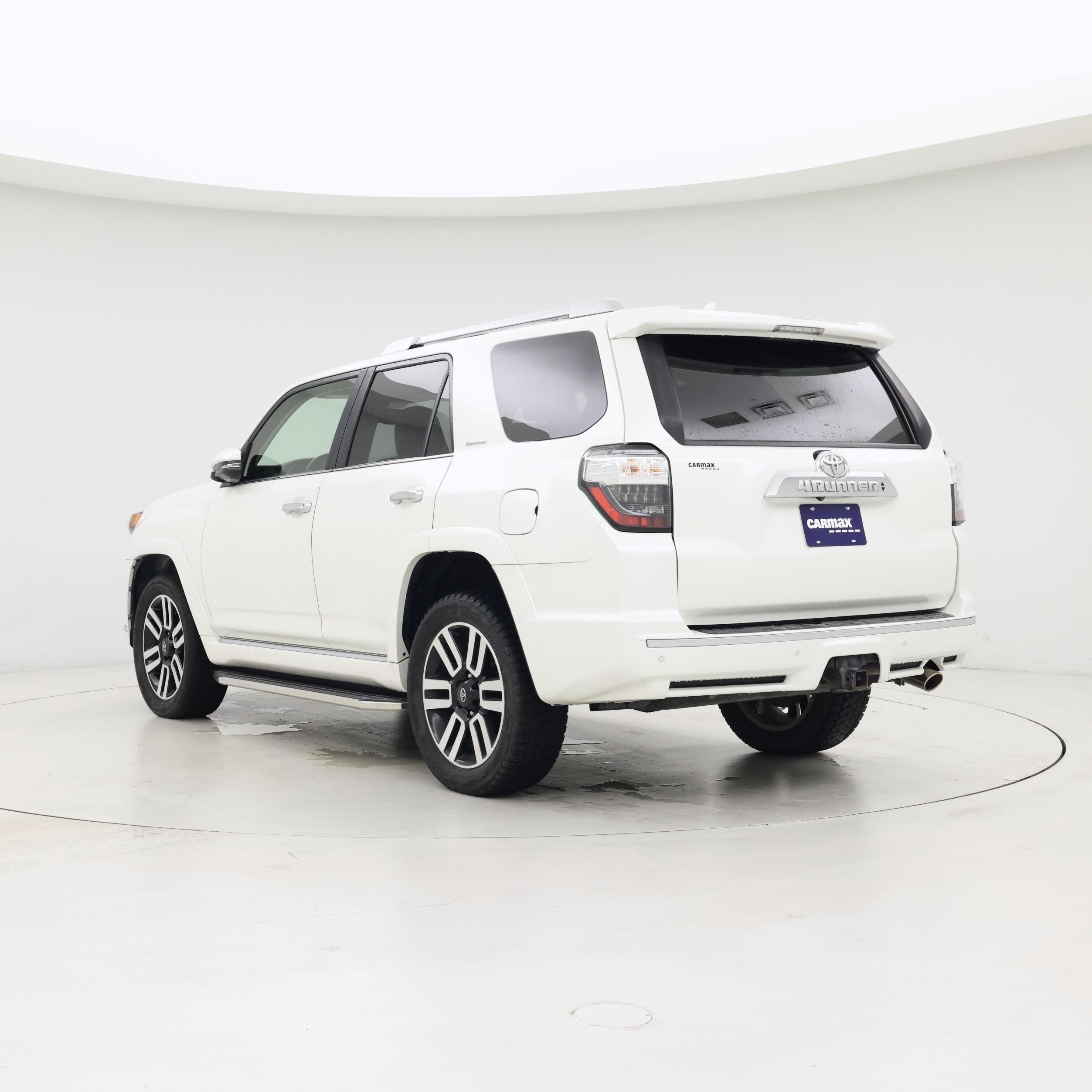 Thumbnail: 2015 Toyota 4Runner - 2
