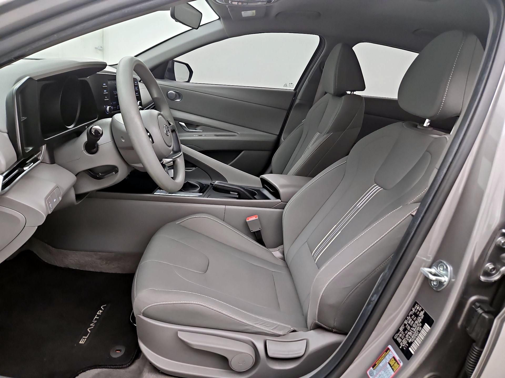 Thumbnail: 2023 Hyundai Elantra - 11