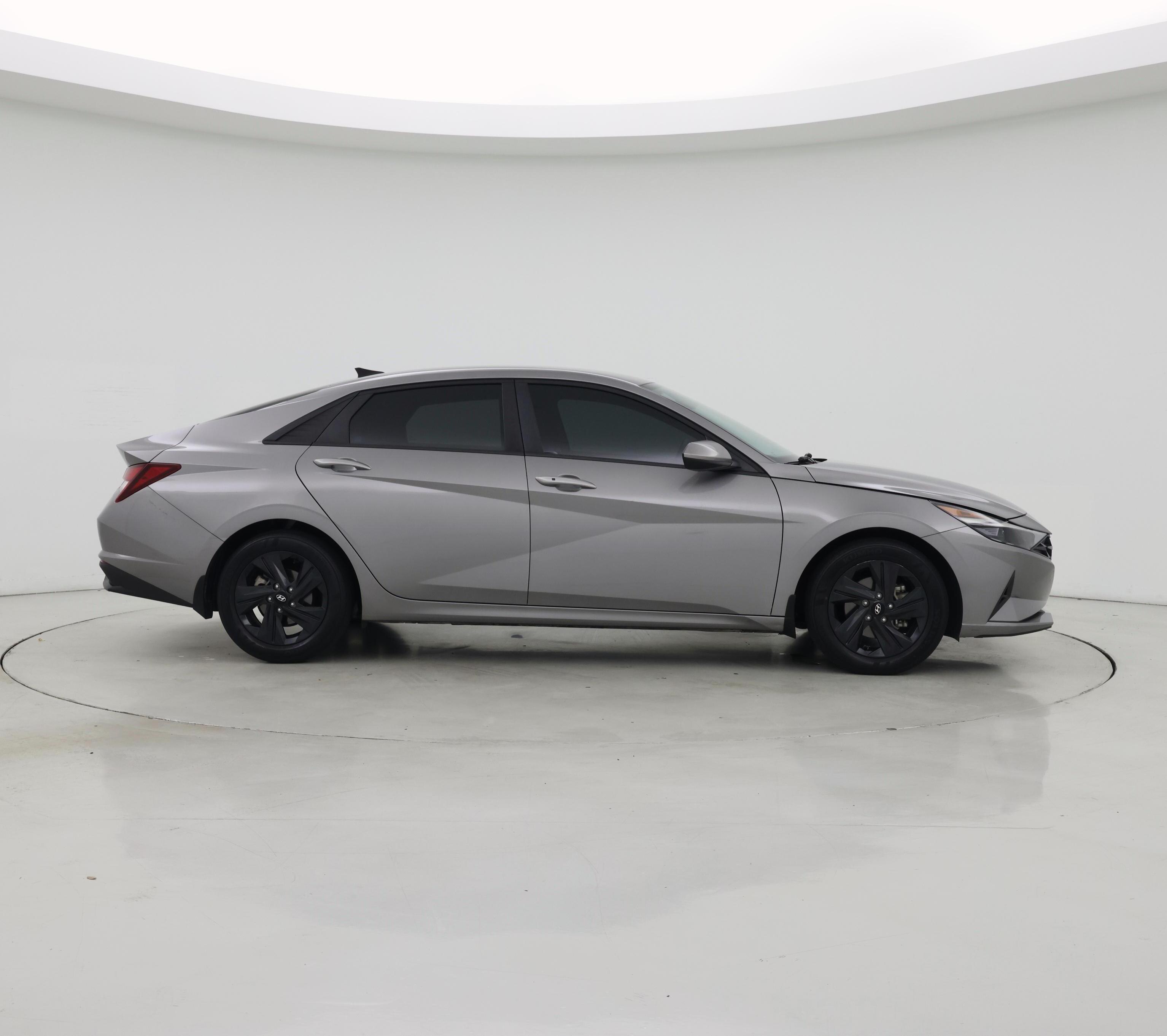 Thumbnail: 2023 Hyundai Elantra - 7