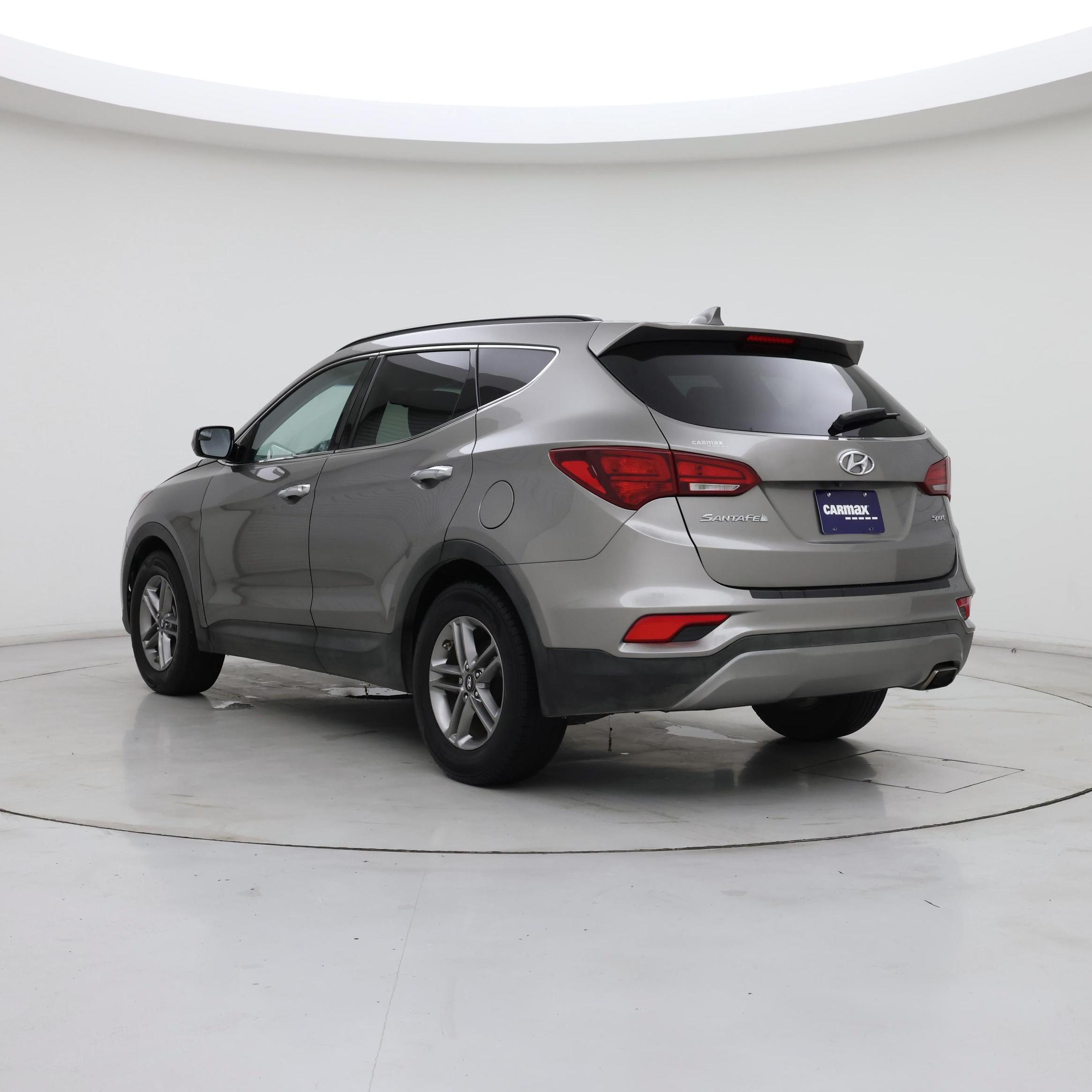 Thumbnail: 2017 Hyundai Santa Fe - 2