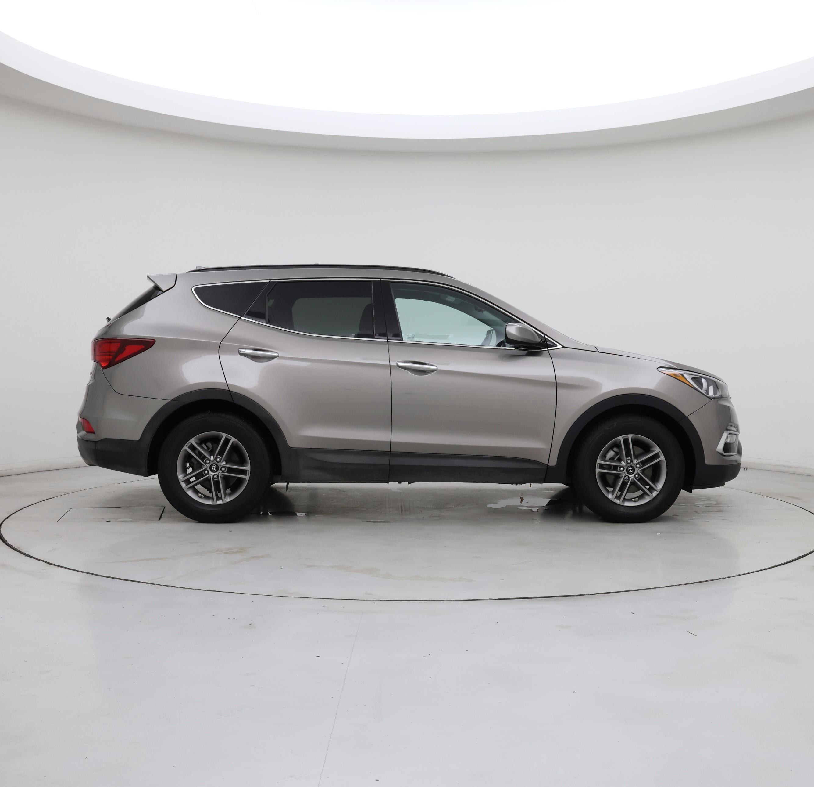 Thumbnail: 2017 Hyundai Santa Fe - 7