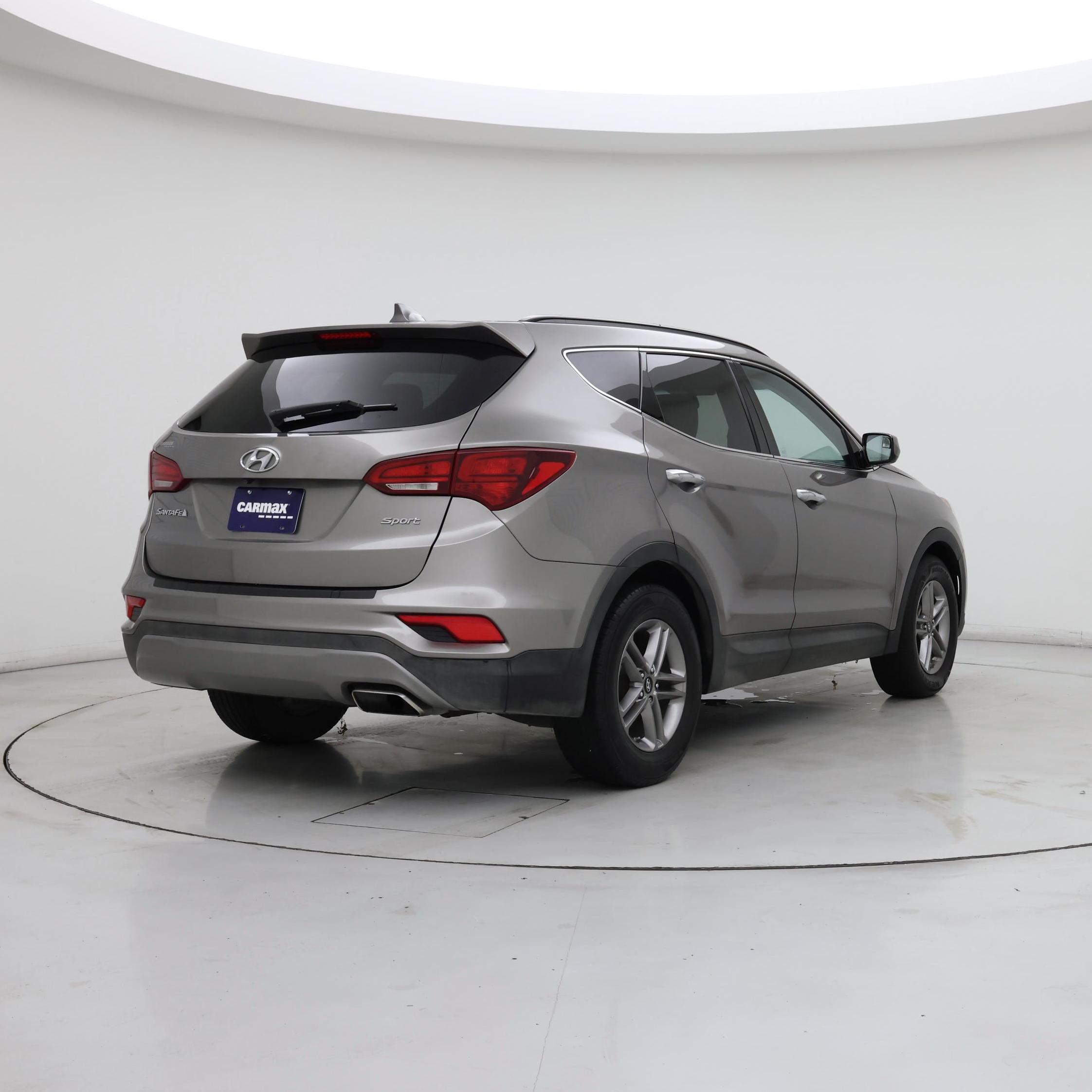 Thumbnail: 2017 Hyundai Santa Fe - 8