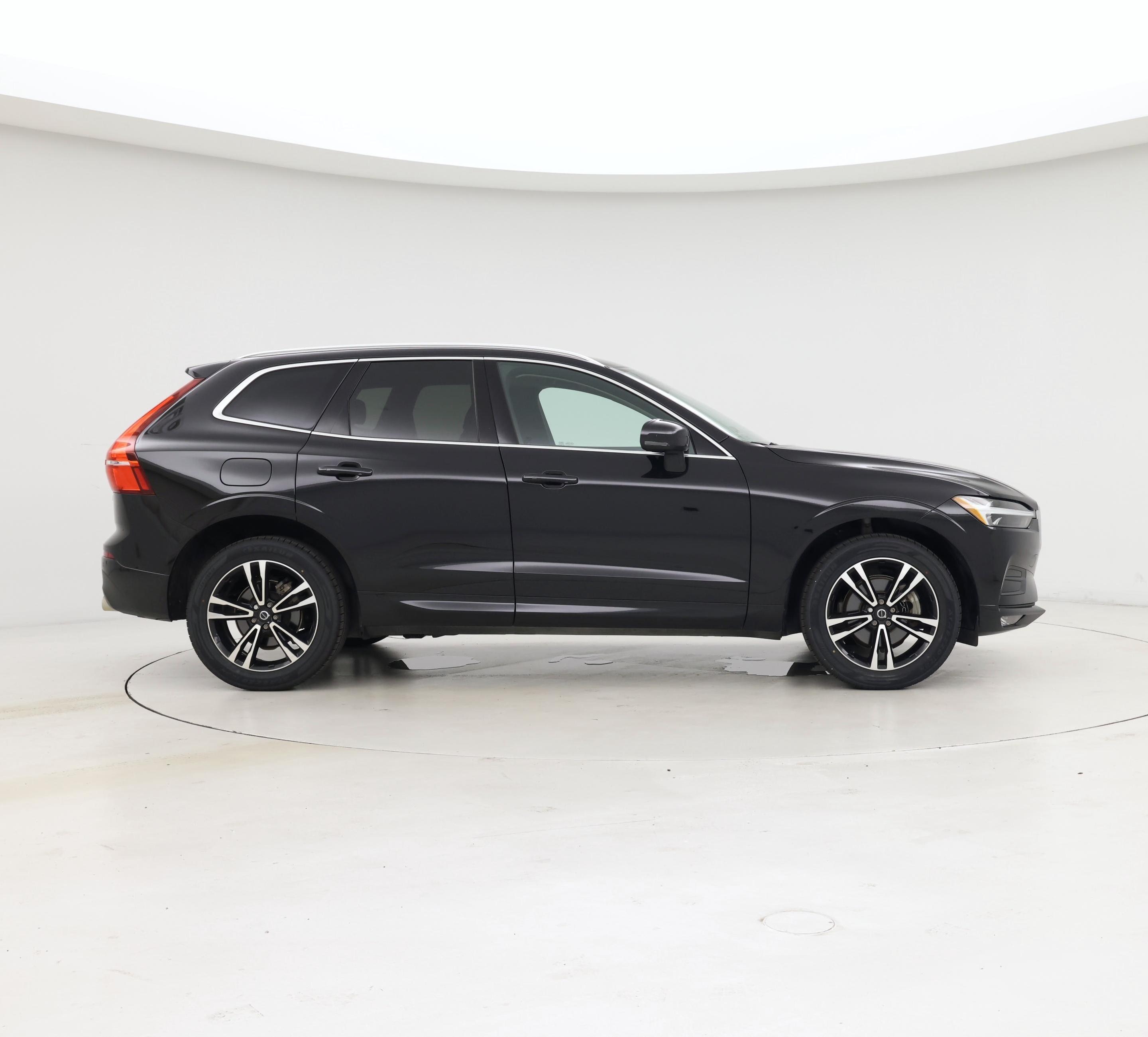 Thumbnail: 2021 Volvo XC60 - 7