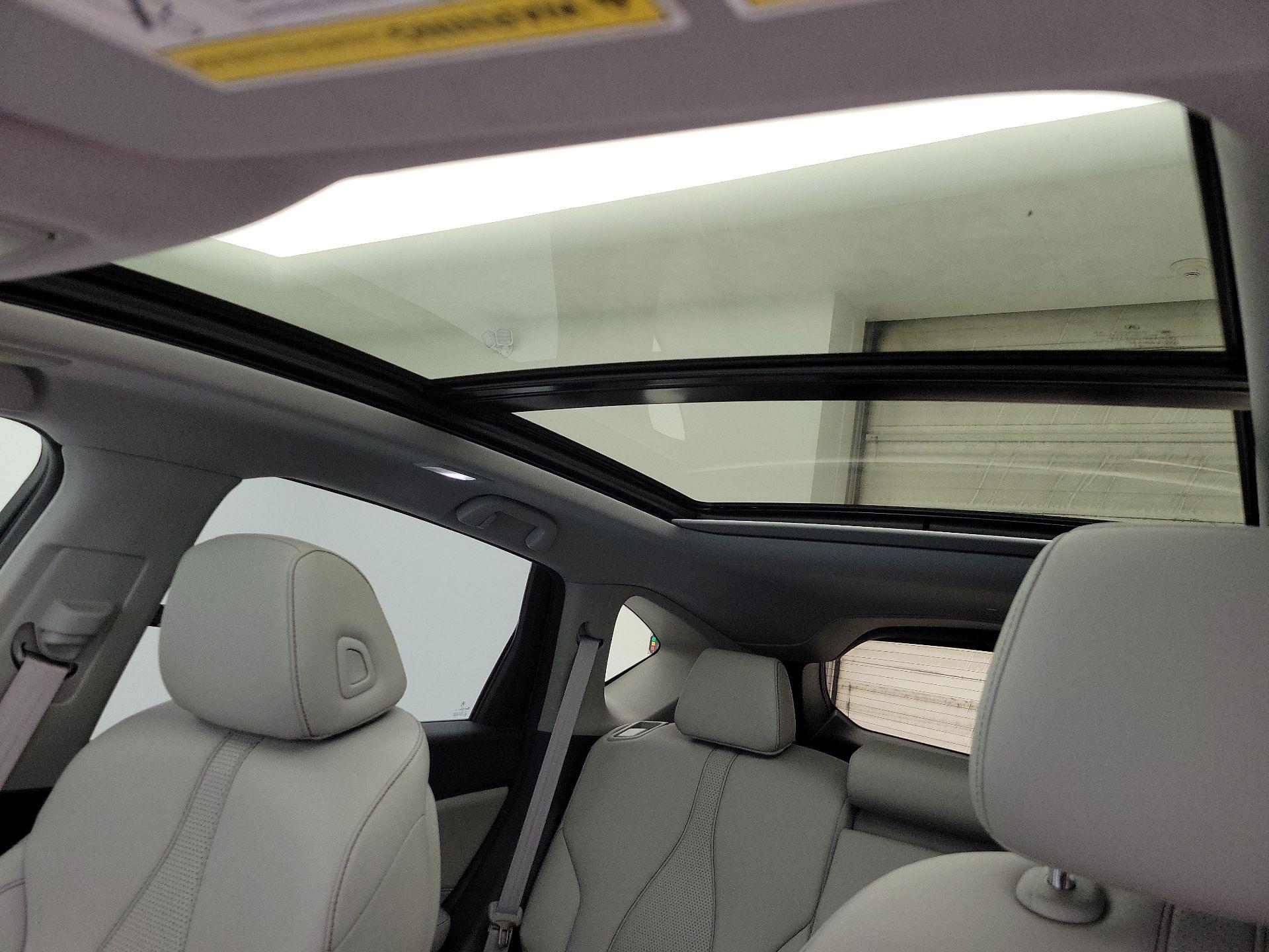 Thumbnail: 2021 Acura RDX - 20