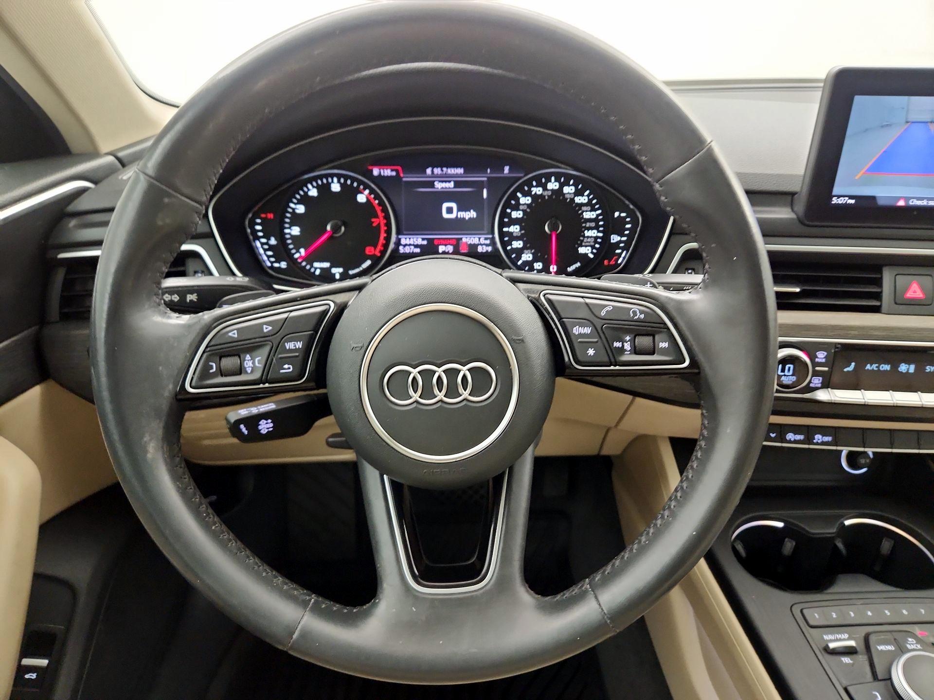 Thumbnail: 2019 Audi A4 - 10