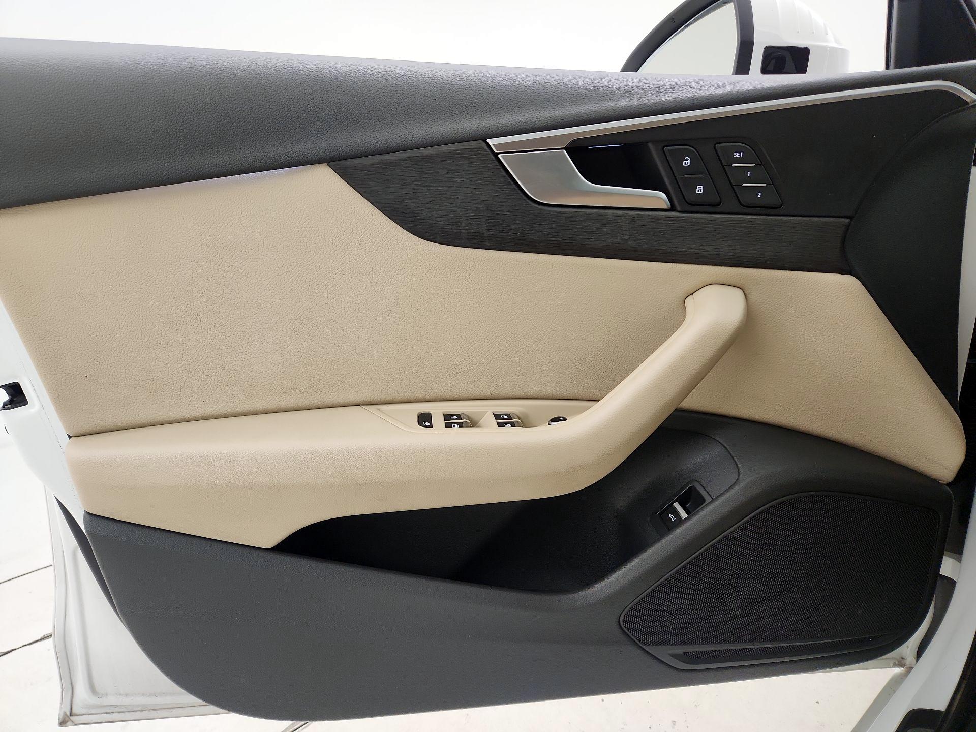 Thumbnail: 2019 Audi A4 - 12