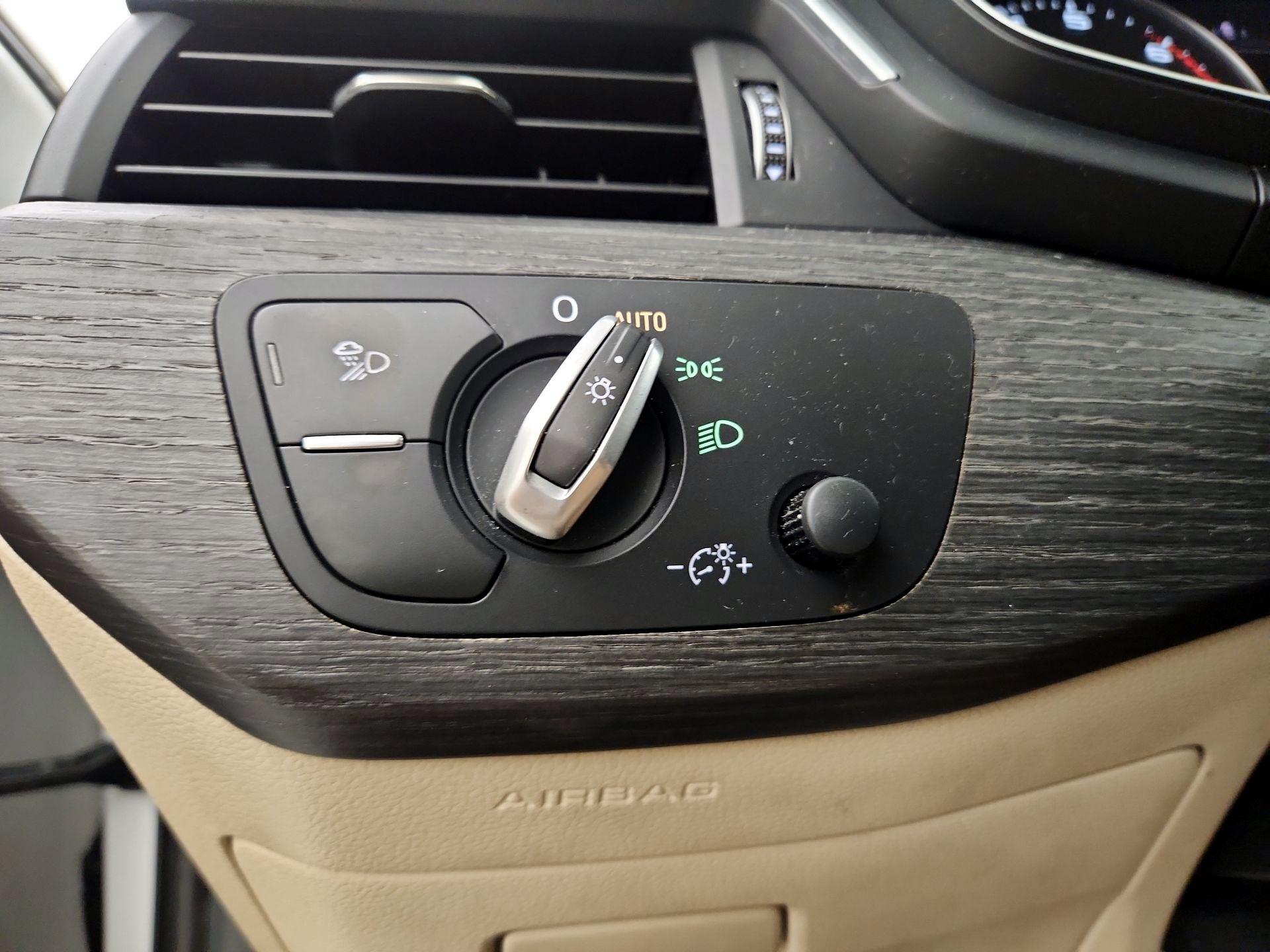 Thumbnail: 2019 Audi A4 - 13