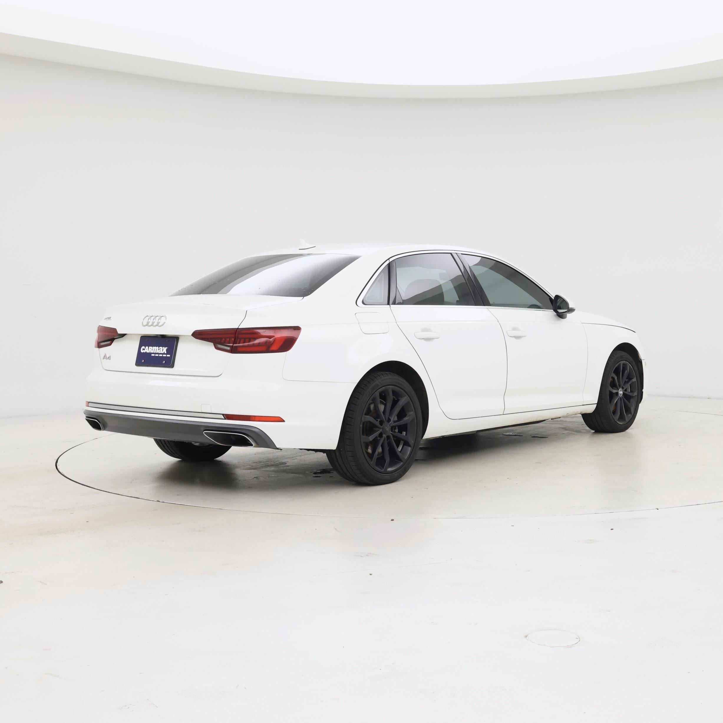 Thumbnail: 2019 Audi A4 - 8