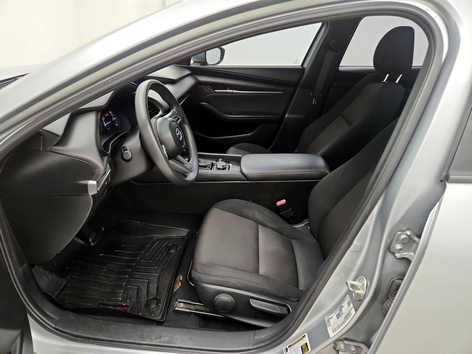 Thumbnail: 2019 Mazda Mazda3 - 11