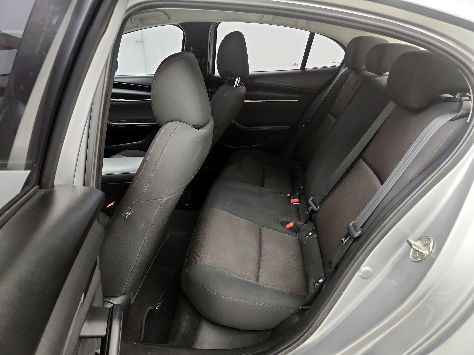 Thumbnail: 2019 Mazda Mazda3 - 18