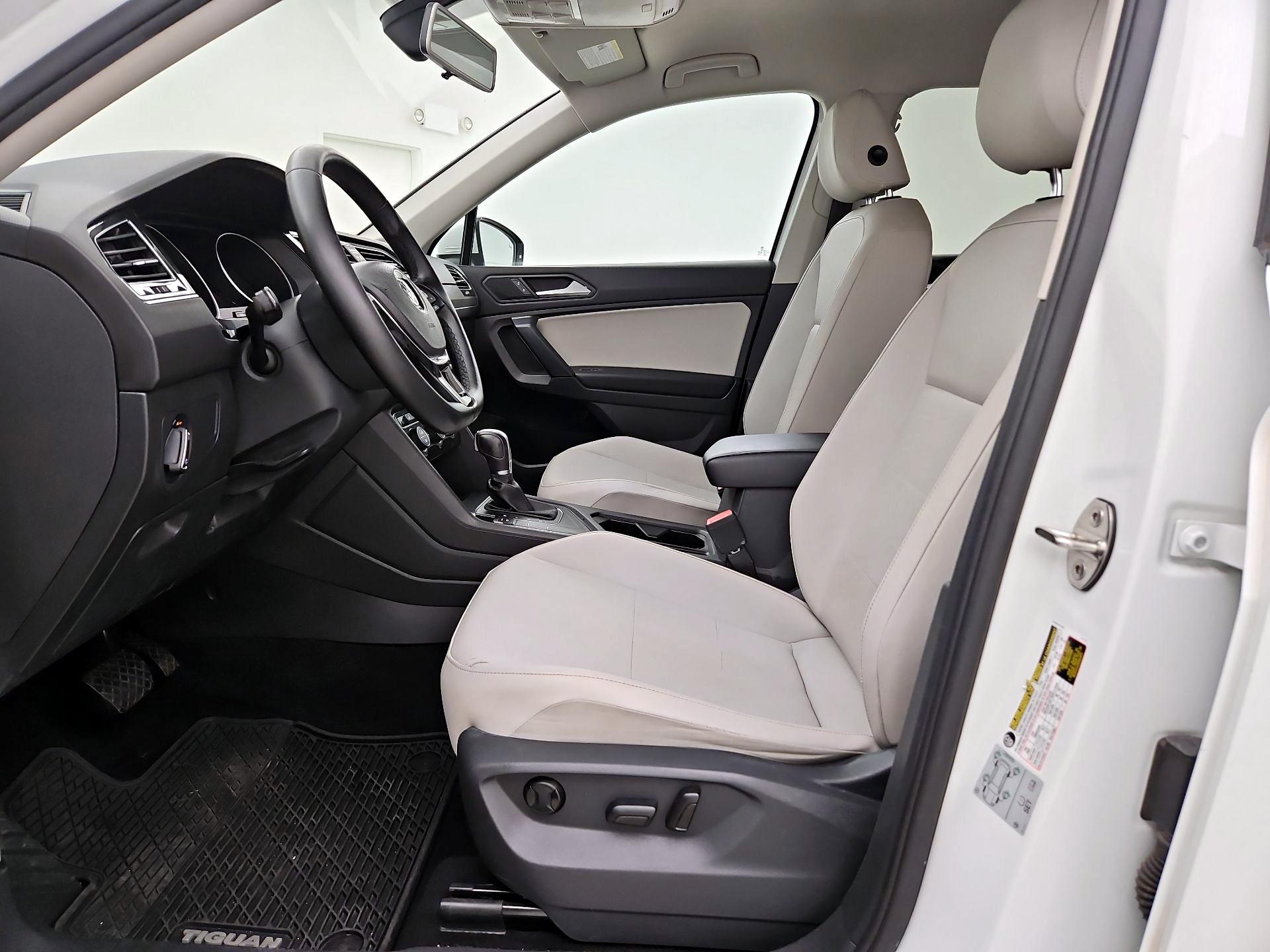 Thumbnail: 2019 Volkswagen Tiguan - 11