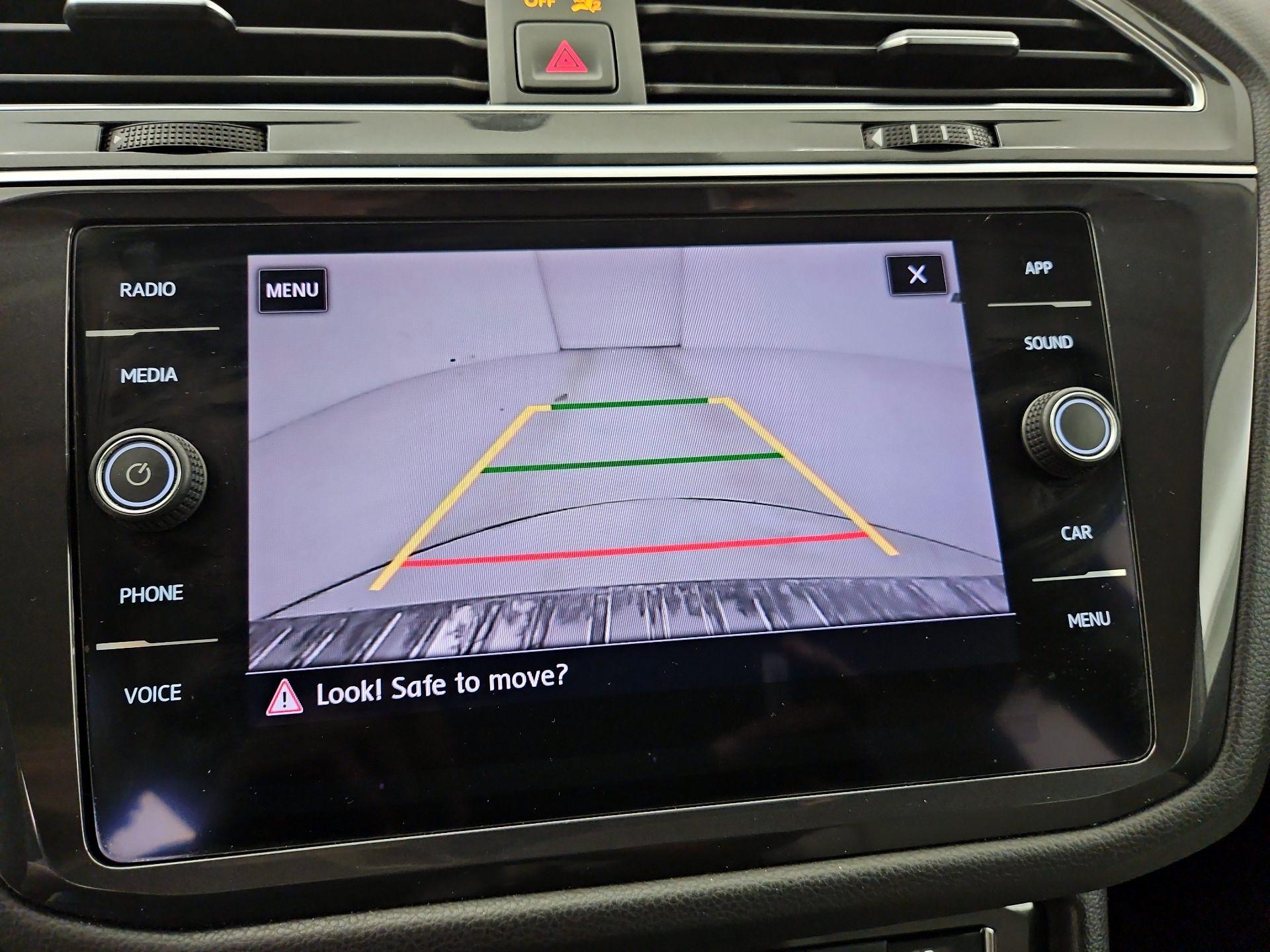 Thumbnail: 2019 Volkswagen Tiguan - 14