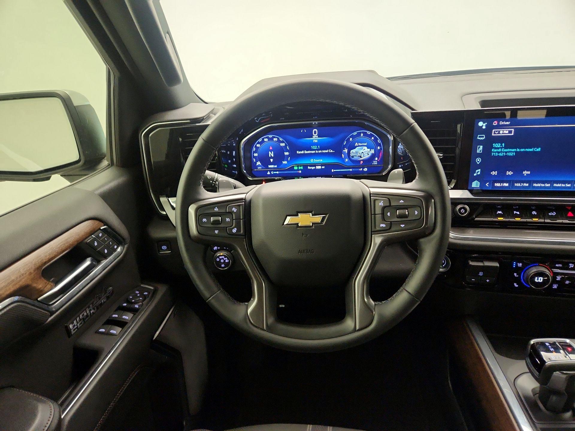 Thumbnail: 2023 Chevrolet Silverado 1500 - 10