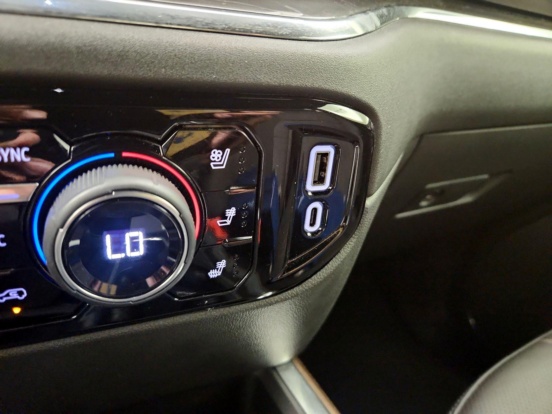 Thumbnail: 2023 Chevrolet Silverado 1500 - 18