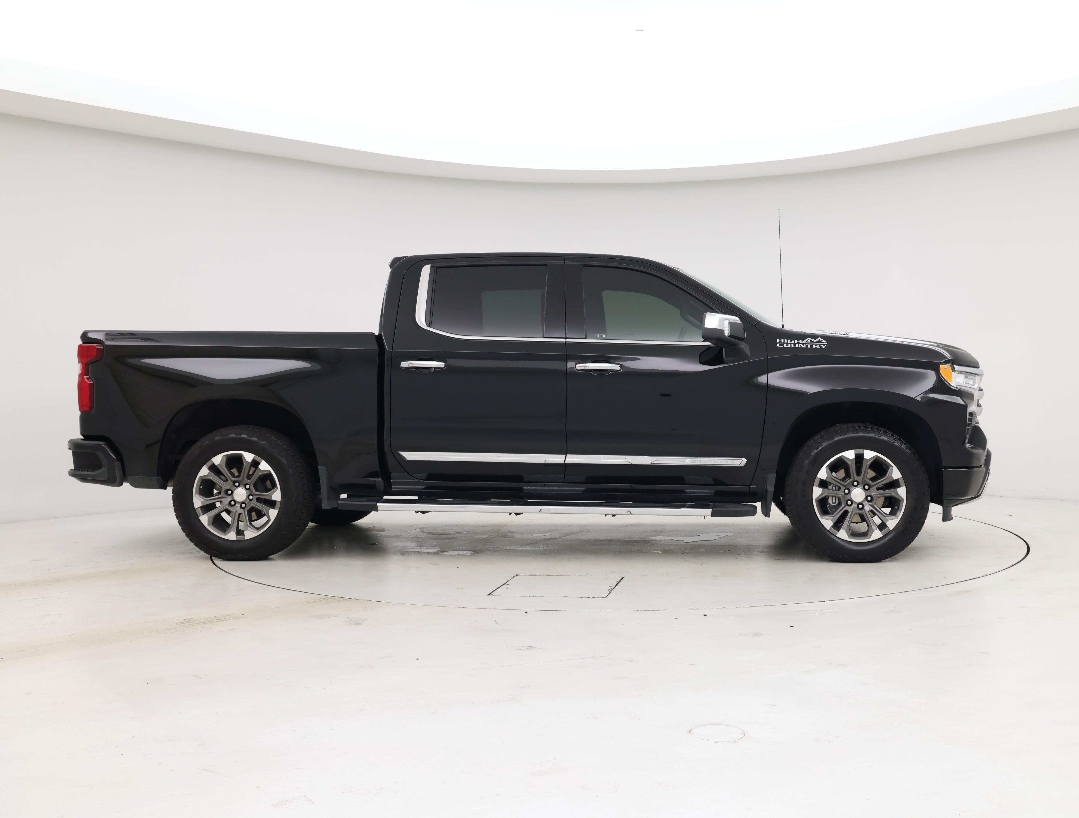 Thumbnail: 2023 Chevrolet Silverado 1500 - 7
