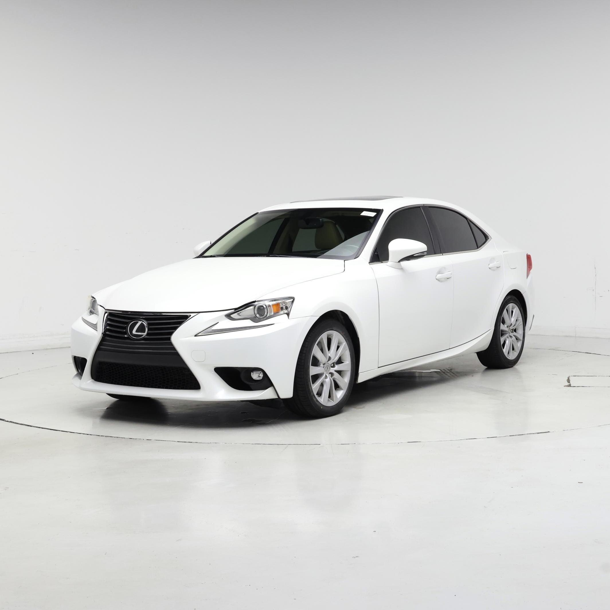 Thumbnail: 2016 Lexus IS - 4