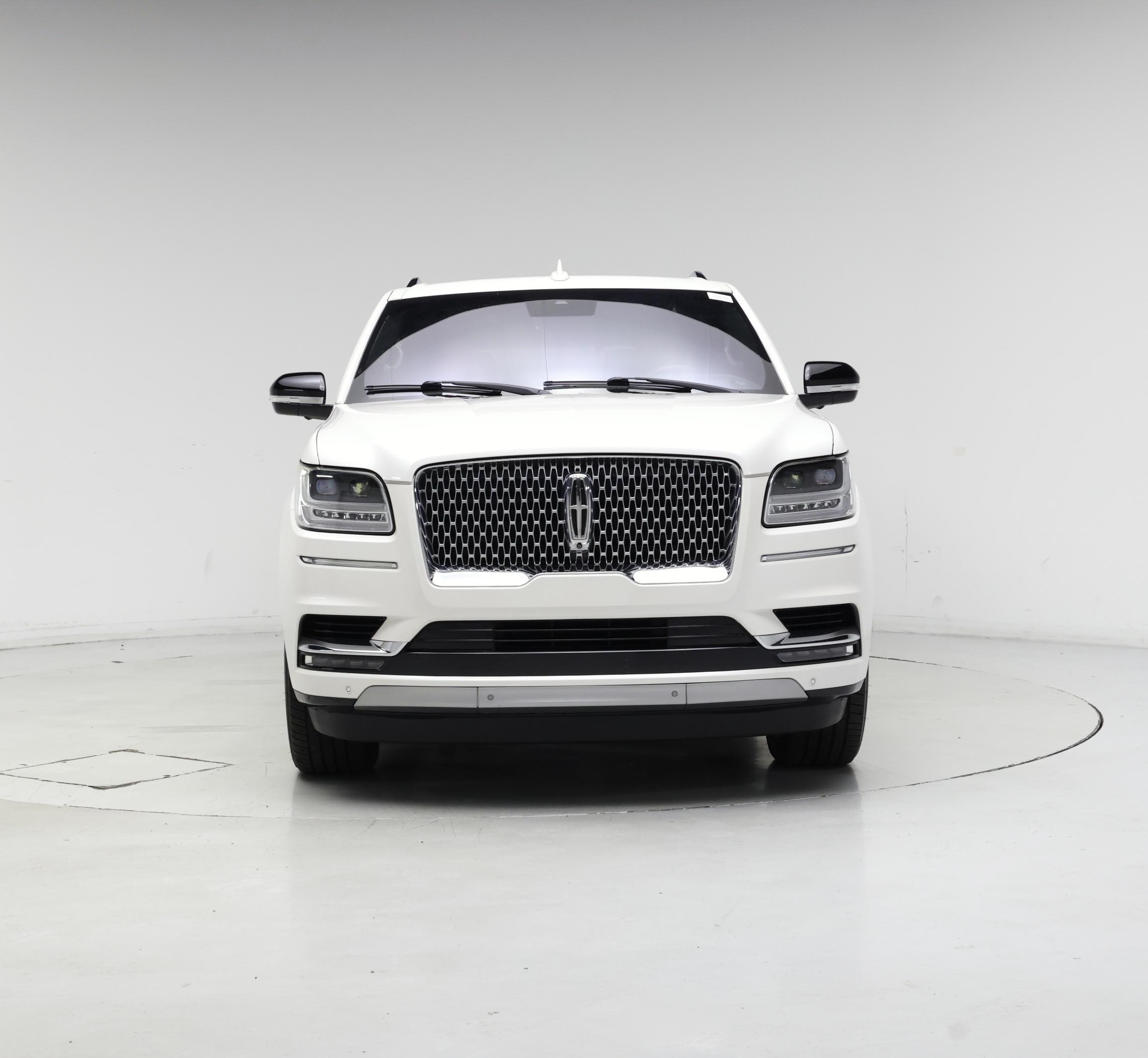 Thumbnail: 2019 Lincoln Navigator - 5