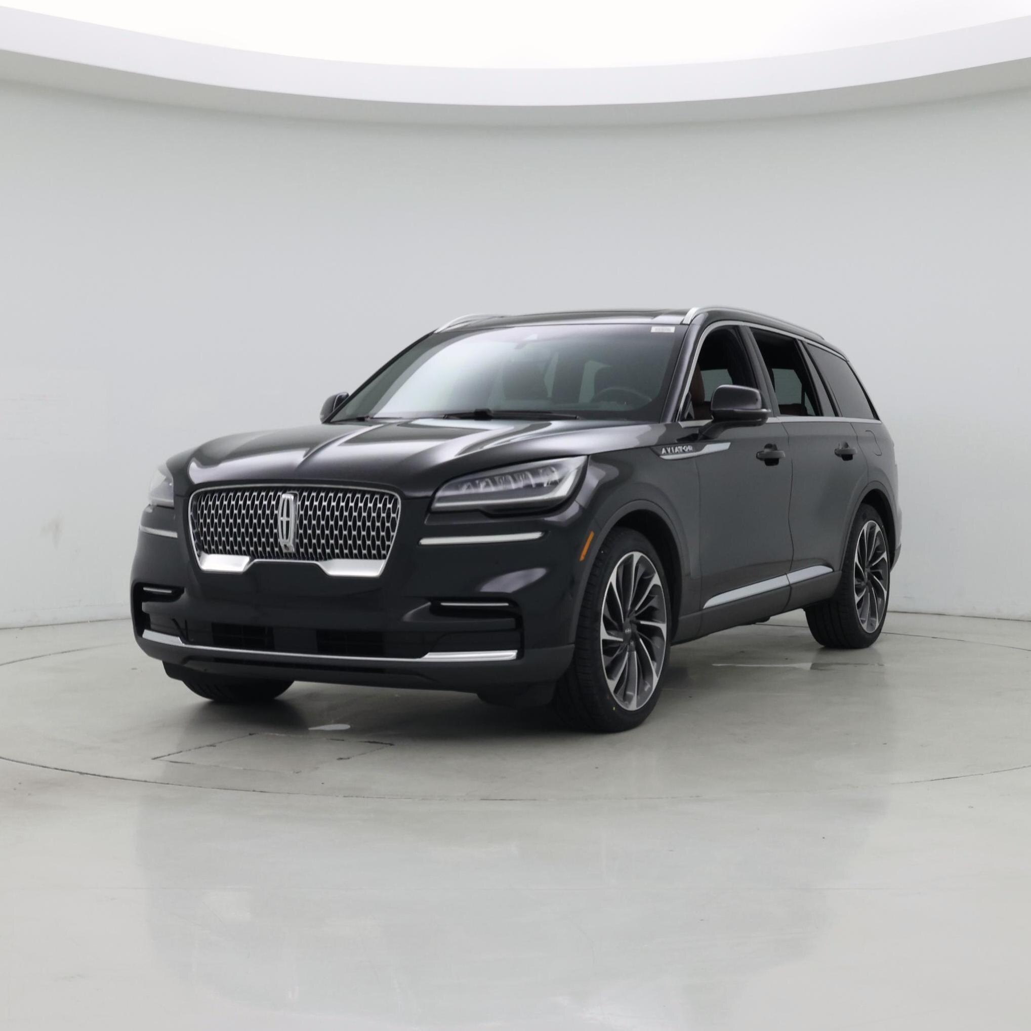 Thumbnail: 2023 Lincoln Aviator - 4
