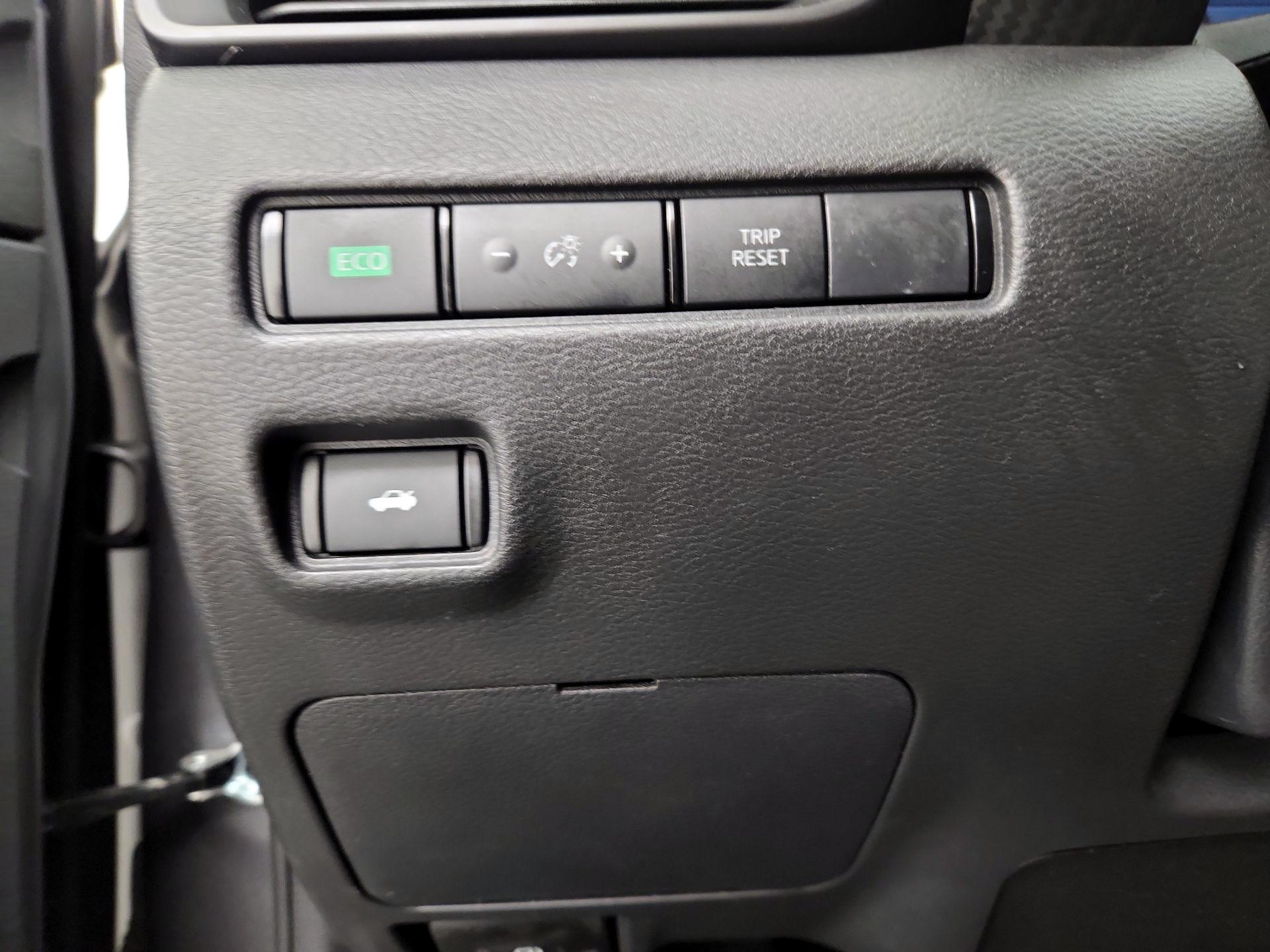 Thumbnail: 2024 Nissan Sentra - 13