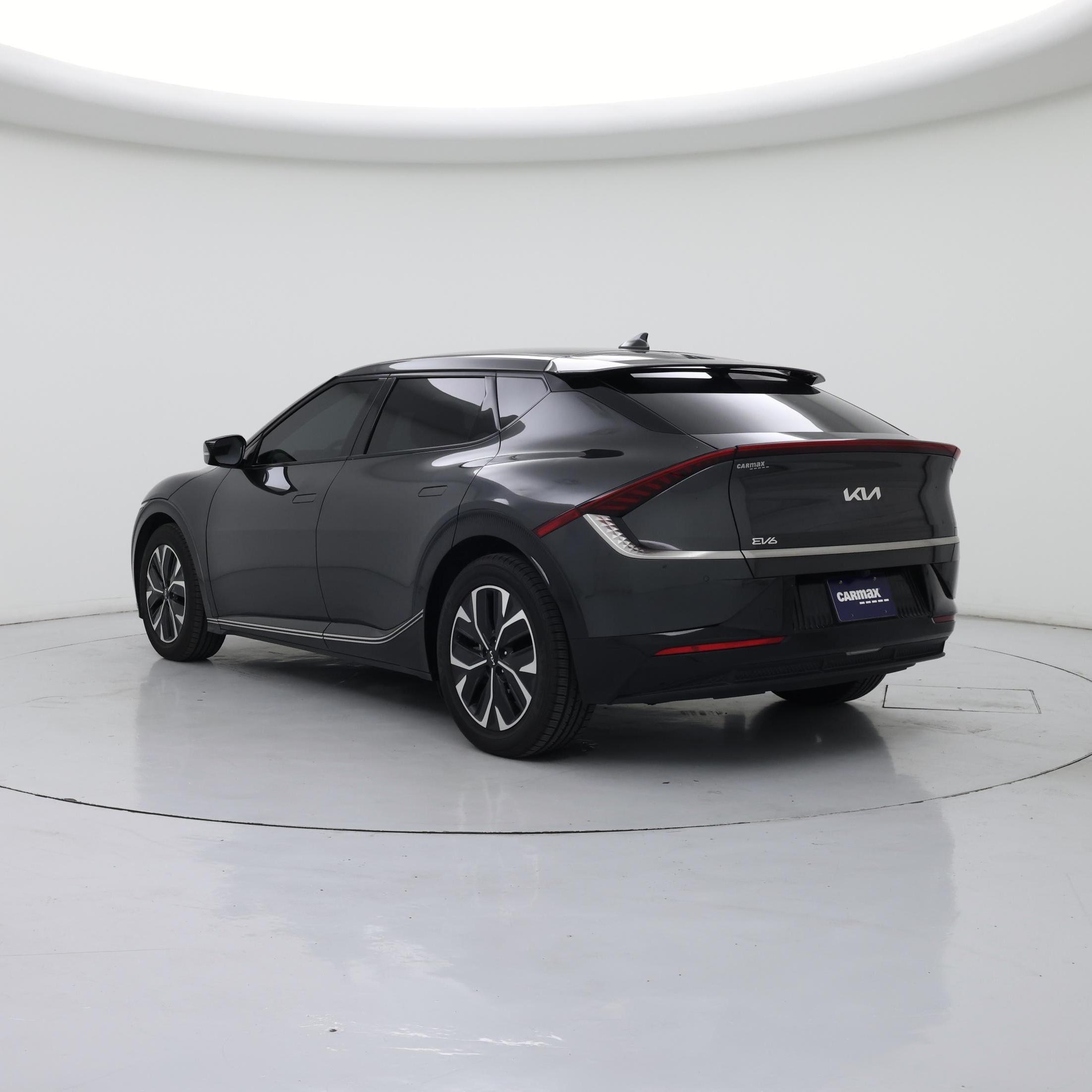 Thumbnail: 2022 Kia EV6 - 2