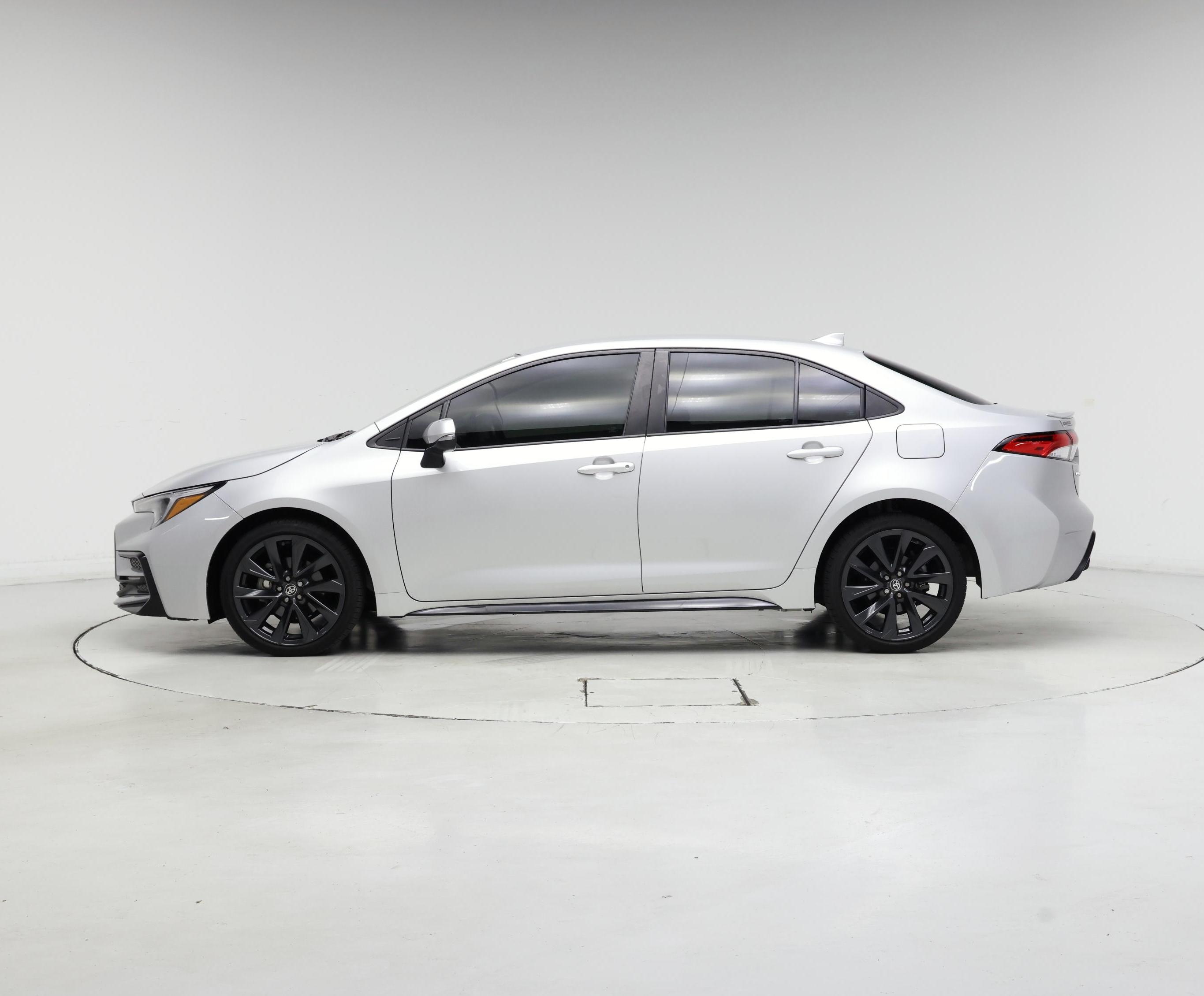 Thumbnail: 2023 Toyota Corolla - 3