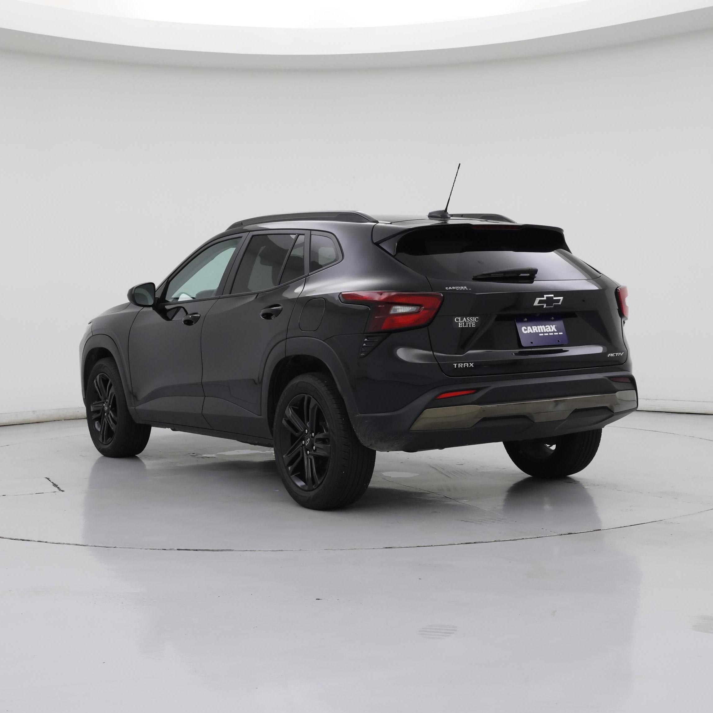 Thumbnail: 2025 Chevrolet Trax - 2
