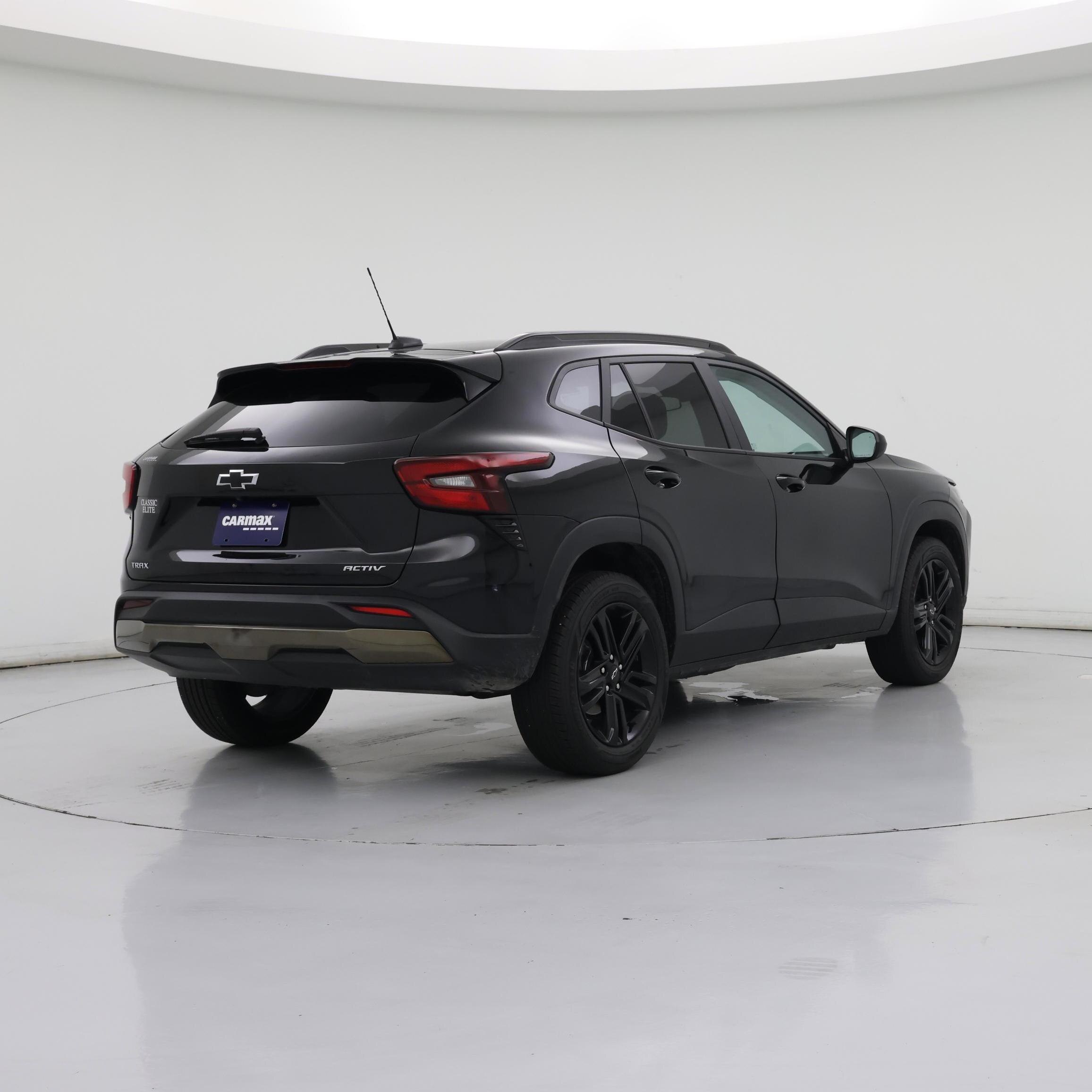 Thumbnail: 2025 Chevrolet Trax - 8