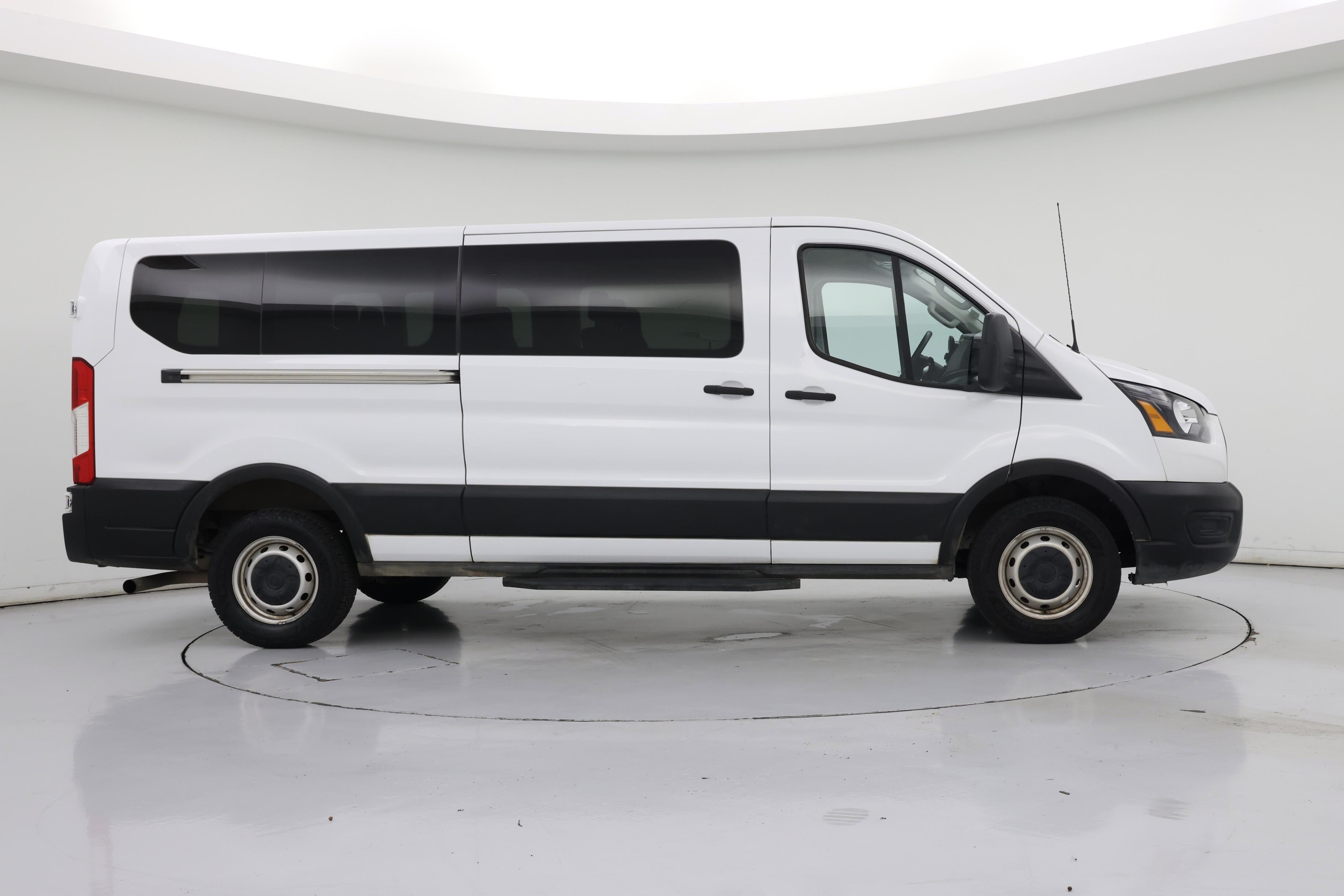 Thumbnail: 2022 Ford Transit Series - 7