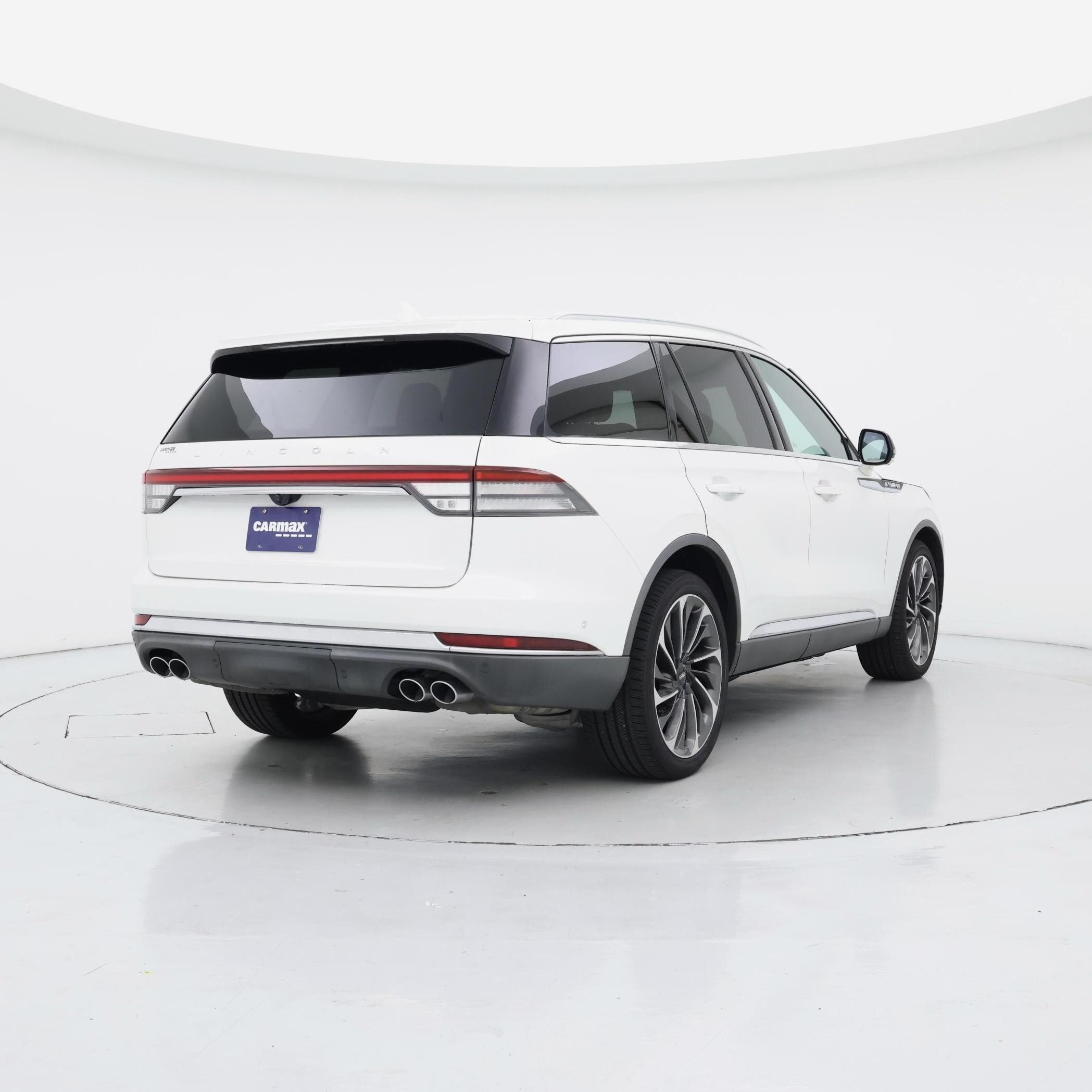 Thumbnail: 2020 Lincoln Aviator - 8