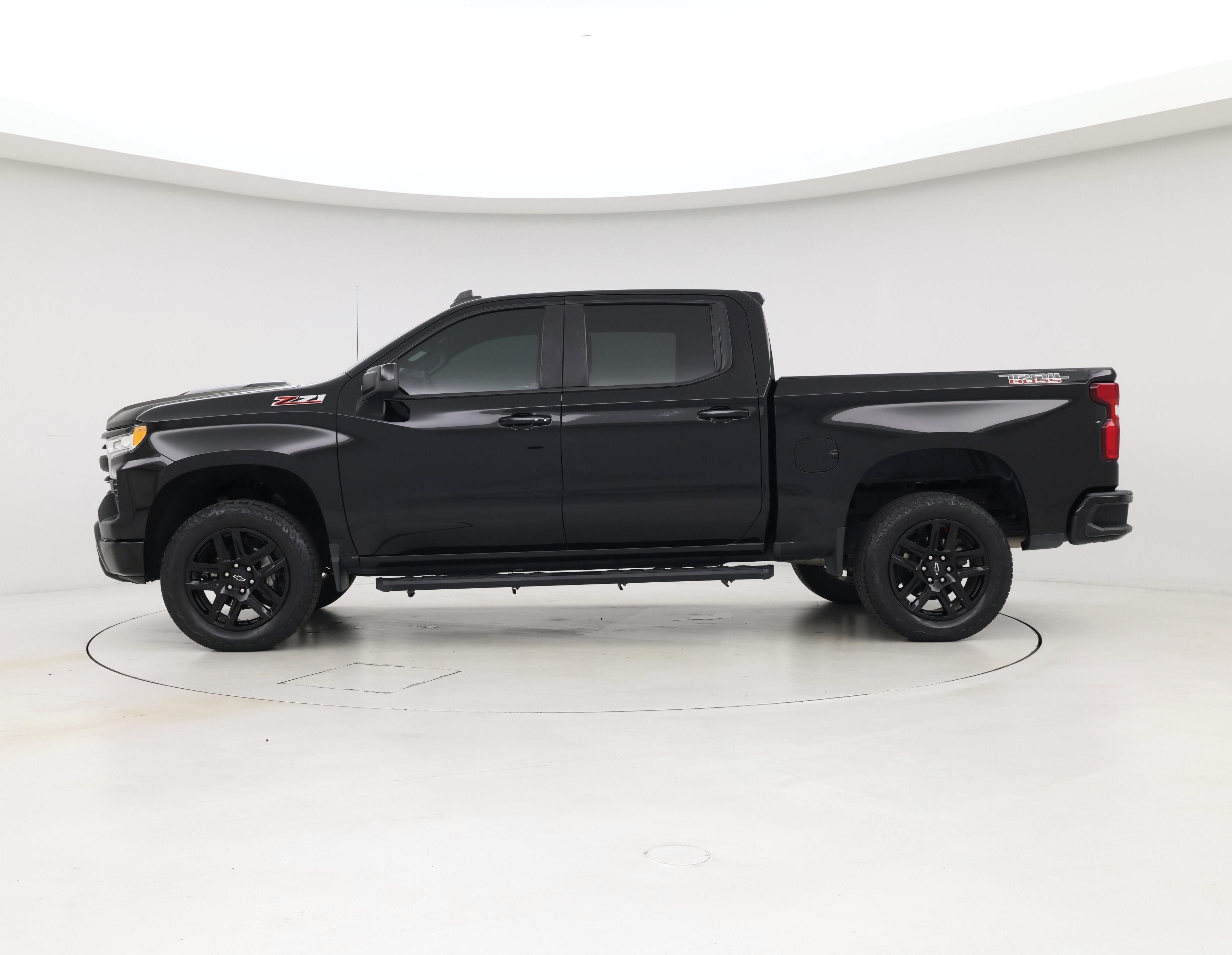Thumbnail: 2022 Chevrolet Silverado 1500 - 3