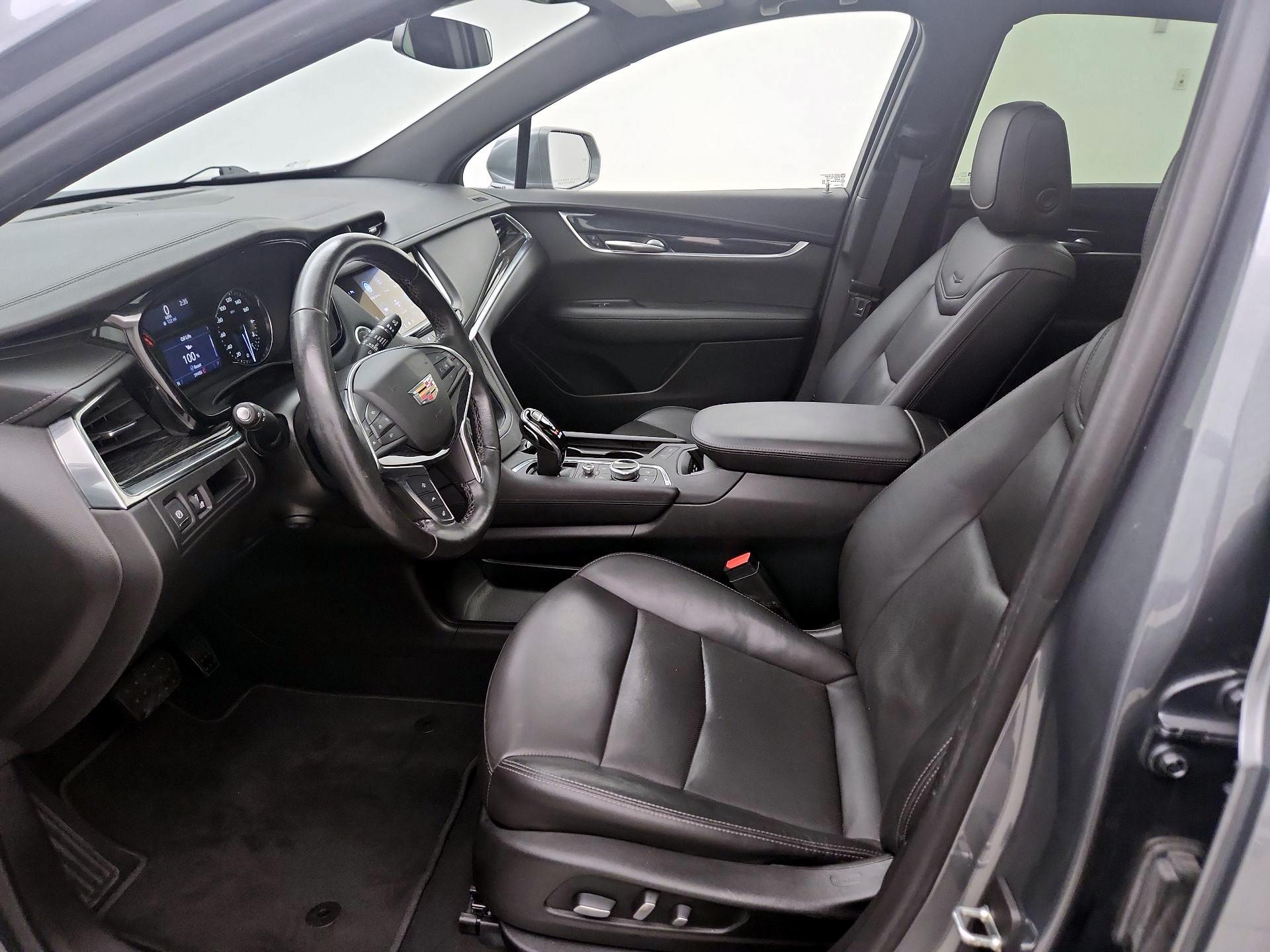 Thumbnail: 2020 Cadillac XT5 - 11