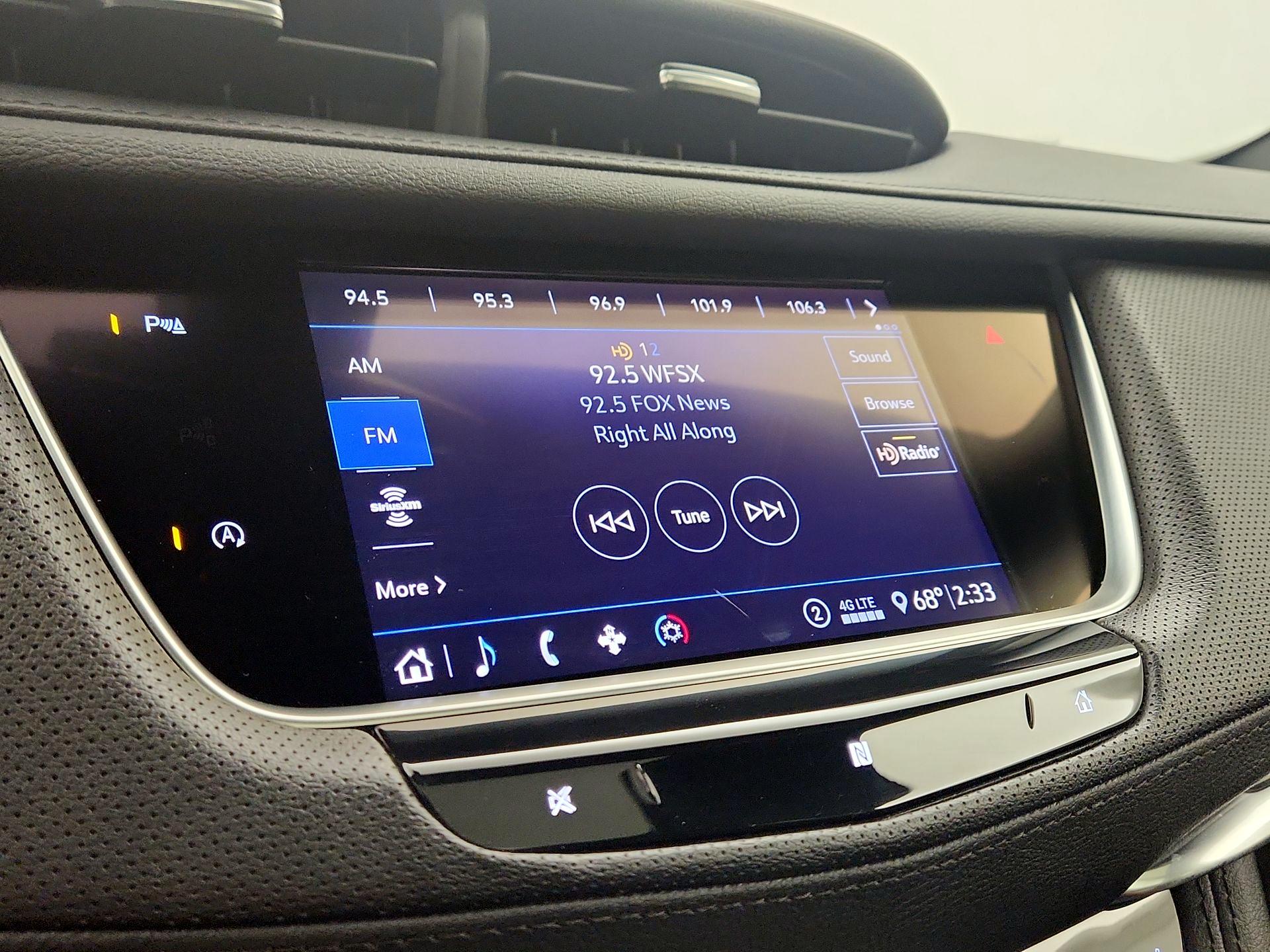 Thumbnail: 2020 Cadillac XT5 - 15