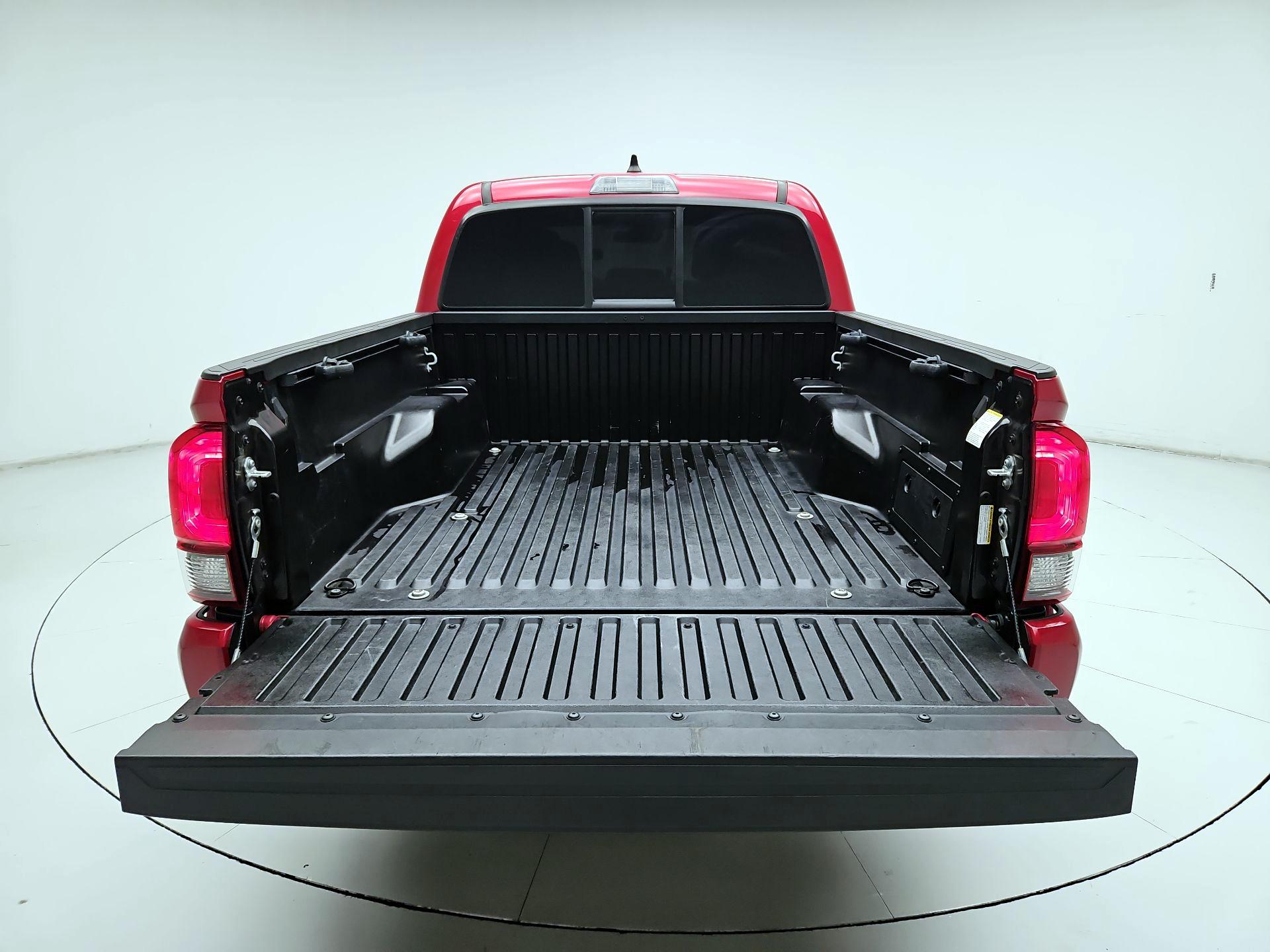 Thumbnail: 2023 Toyota Tacoma - 18