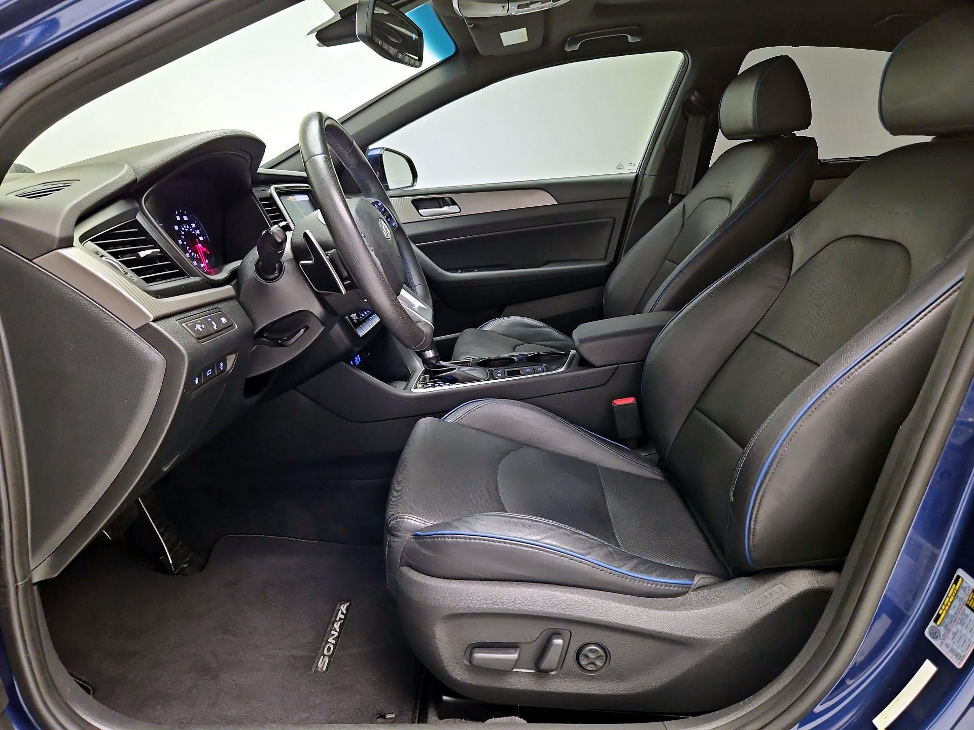 Thumbnail: 2019 Hyundai Sonata - 11