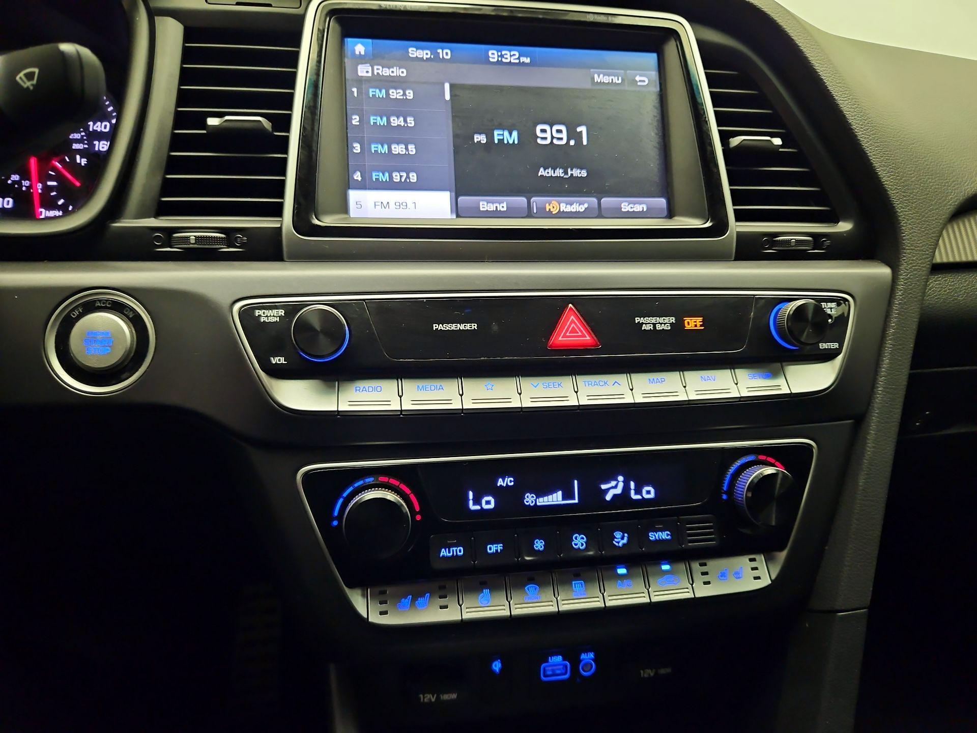 Thumbnail: 2019 Hyundai Sonata - 15